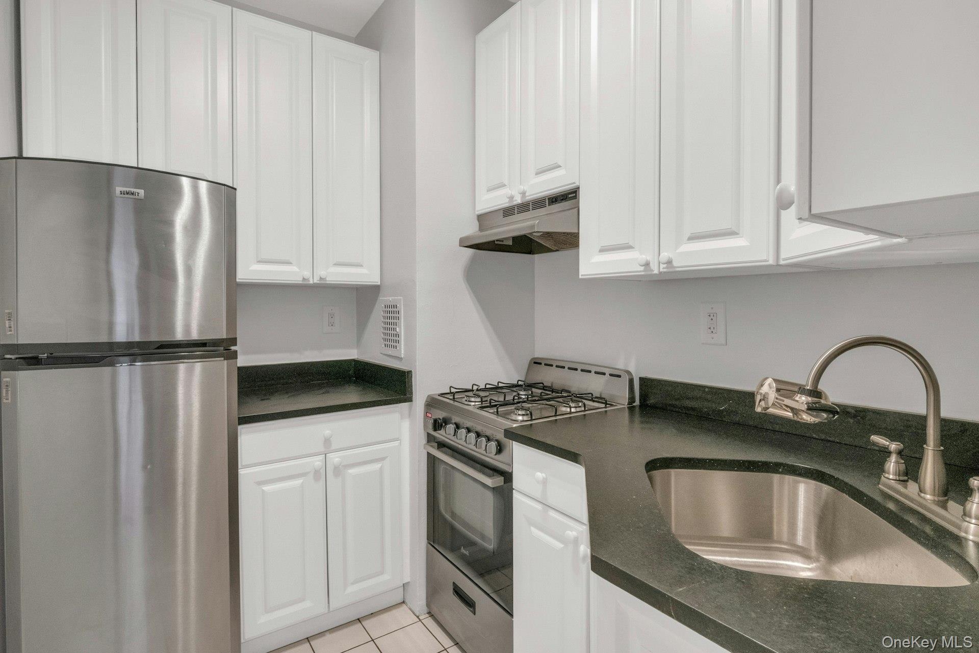 10 Lake Street # 1B, White Plains, NY 10603