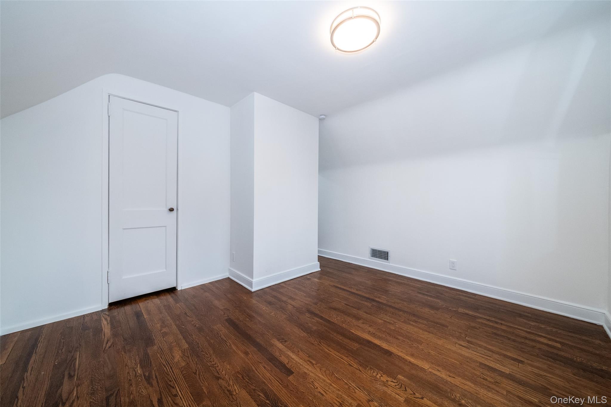 83 Stevenson Avenue, Hartsdale, NY 10530