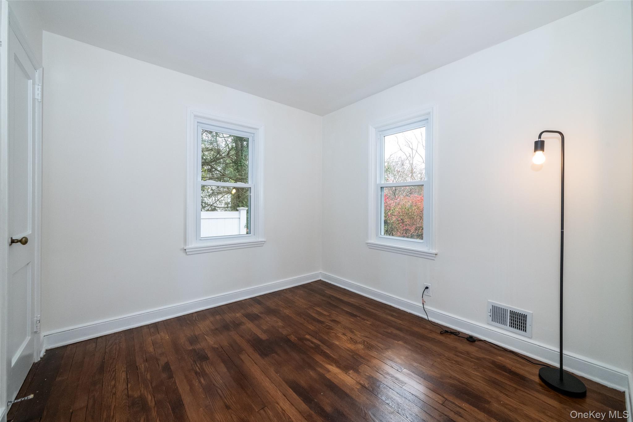 83 Stevenson Avenue, Hartsdale, NY 10530