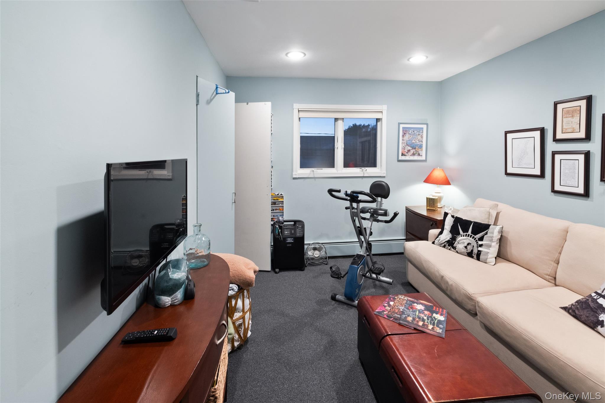 51 Deer Lane, Hicksville, NY 11801