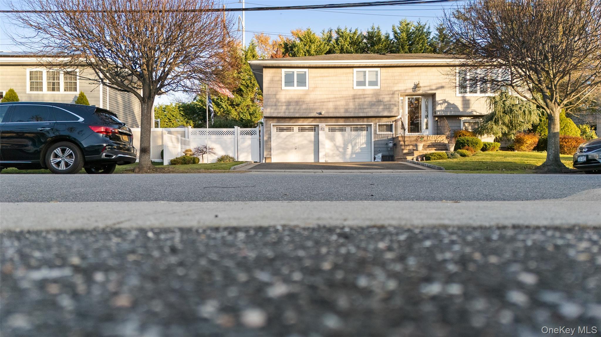 51 Deer Lane, Hicksville, NY 11801