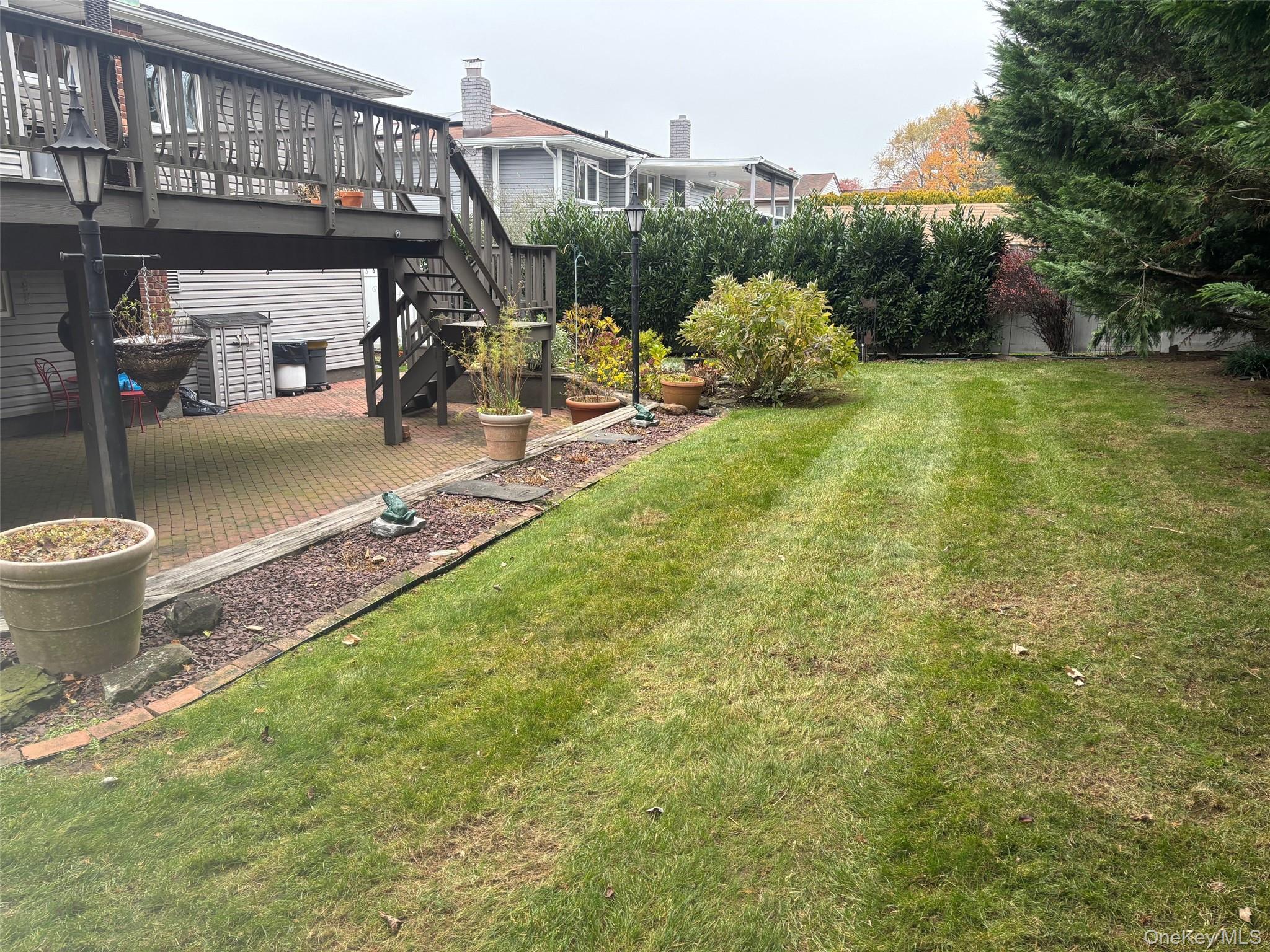 51 Deer Lane, Hicksville, NY 11801