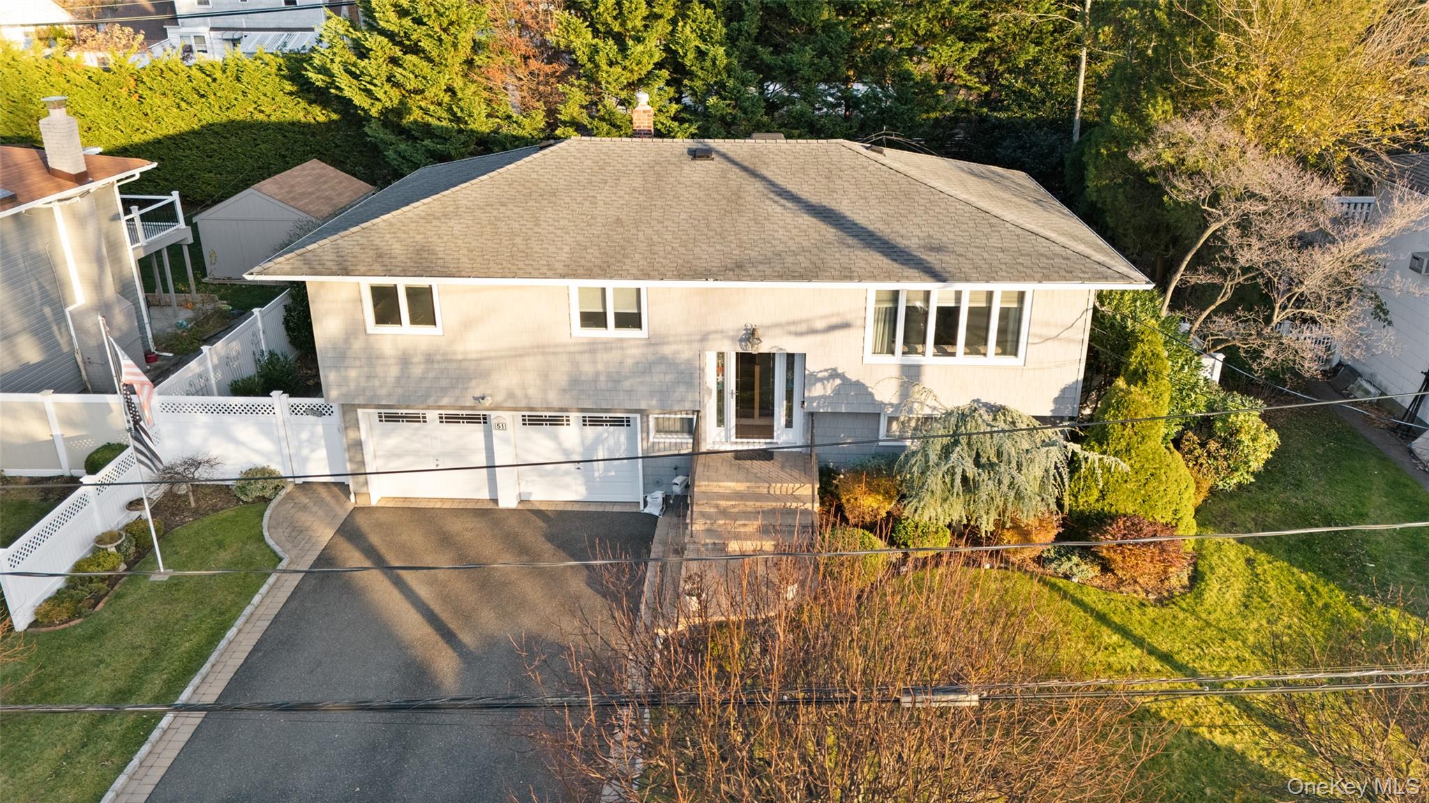 51 Deer Lane, Hicksville, NY 11801