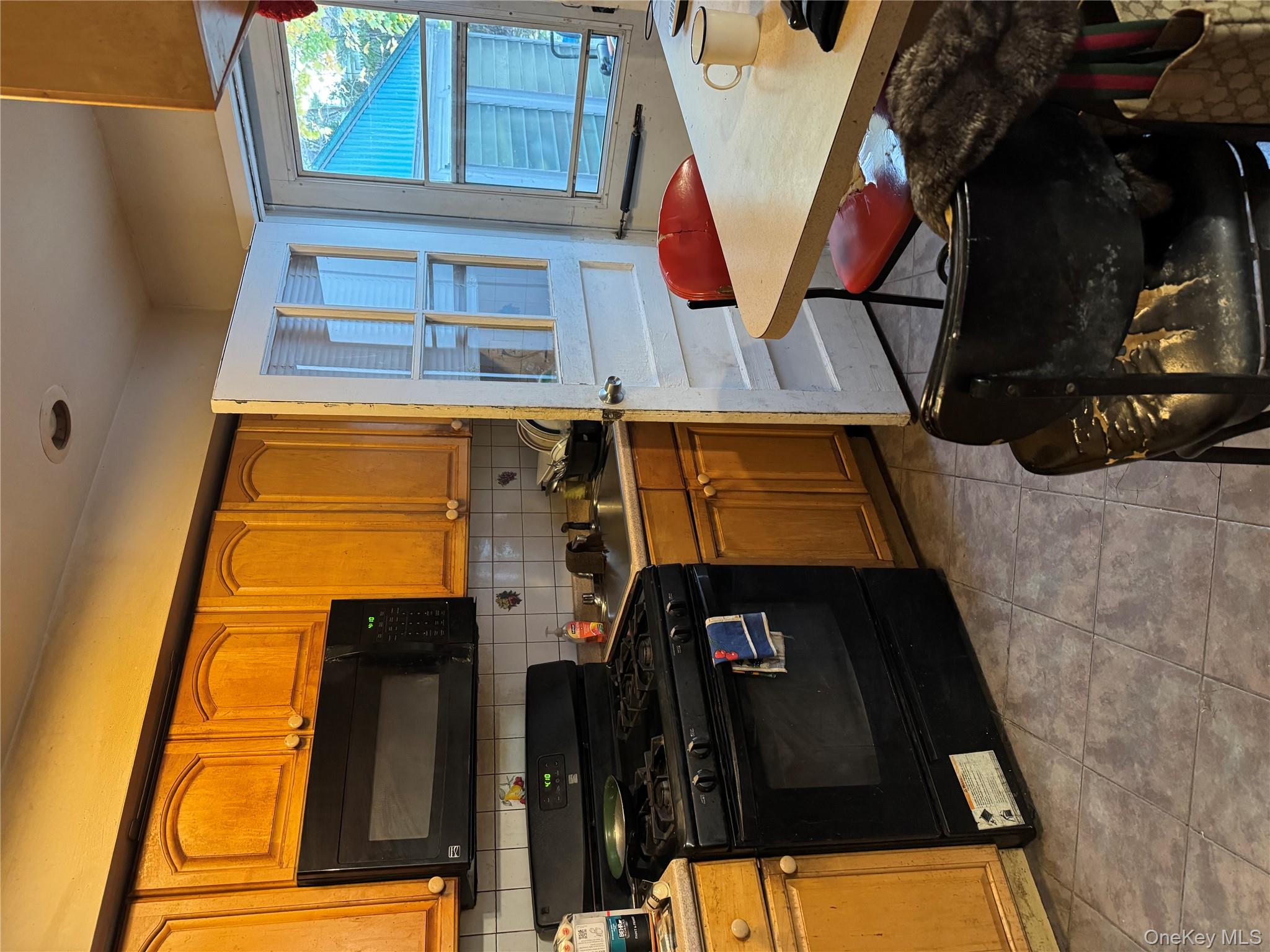 98 Clinton Avenue, New Rochelle, NY 10801