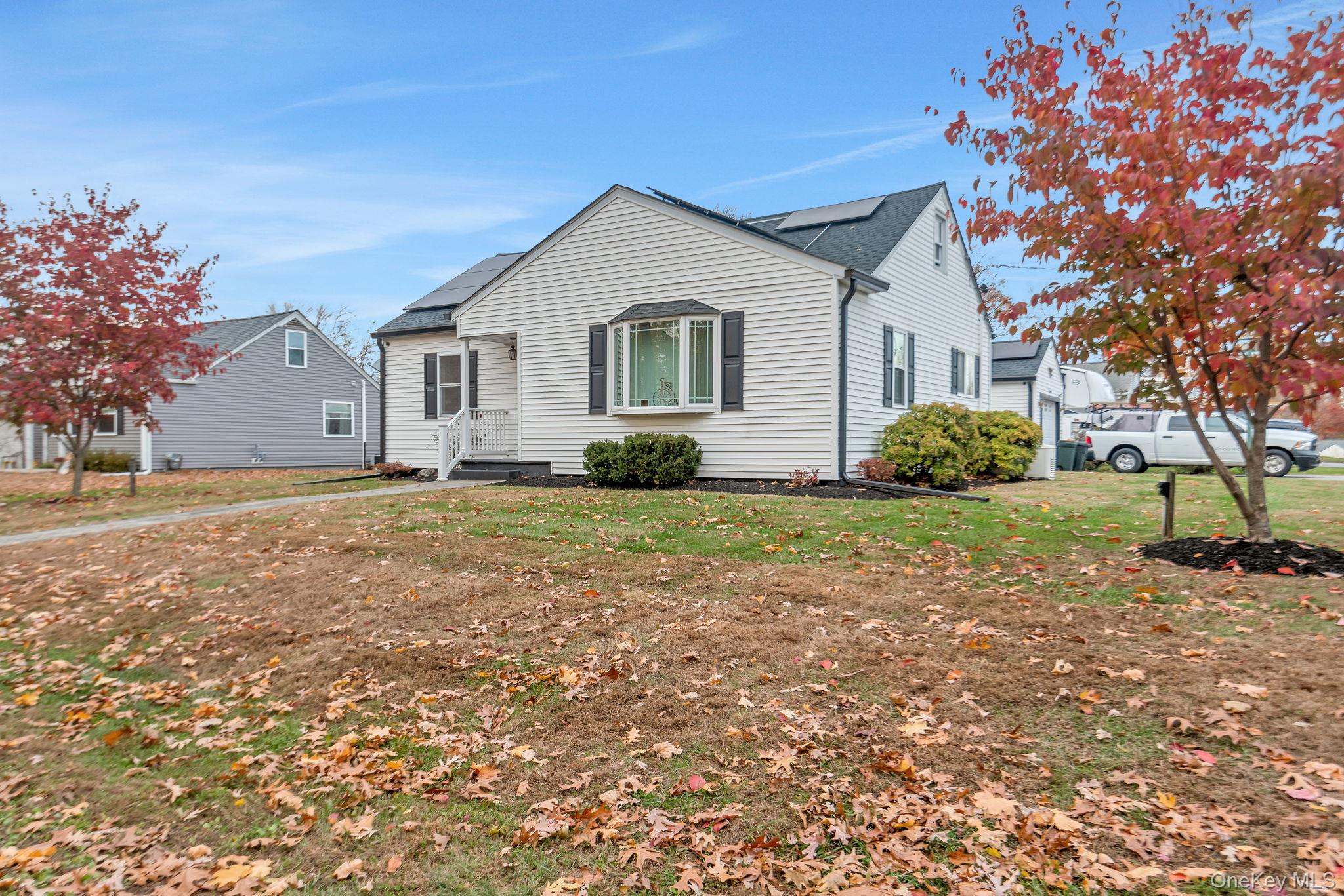 11 Sunset Drive, New Windsor, NY 12553