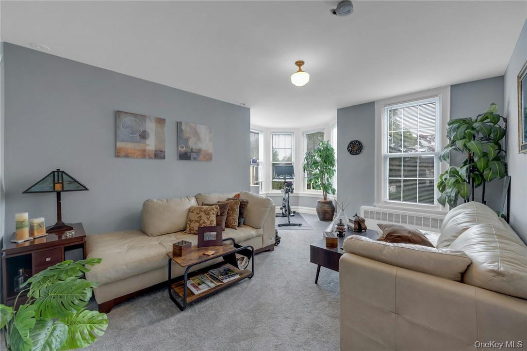 62 Grand Boulevard # 2nd & 3rd floor, Scarsdale, NY 10583