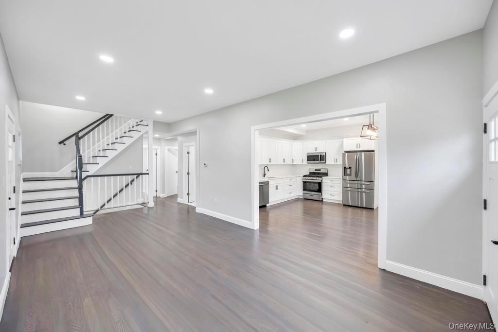 15 Duane Drive, Ronkonkoma, NY 11779