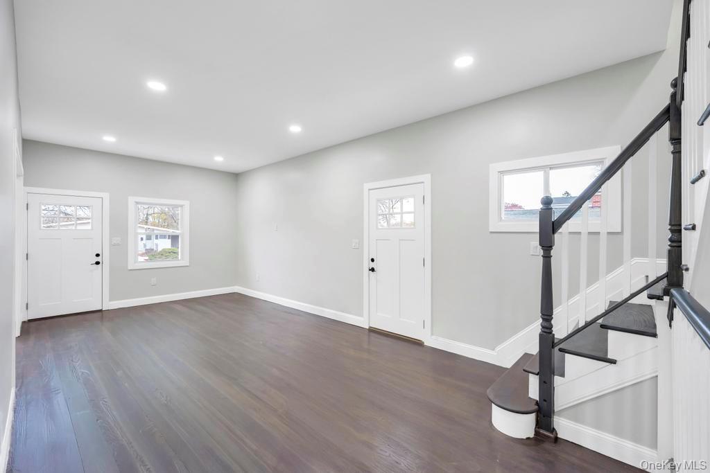 15 Duane Drive, Ronkonkoma, NY 11779