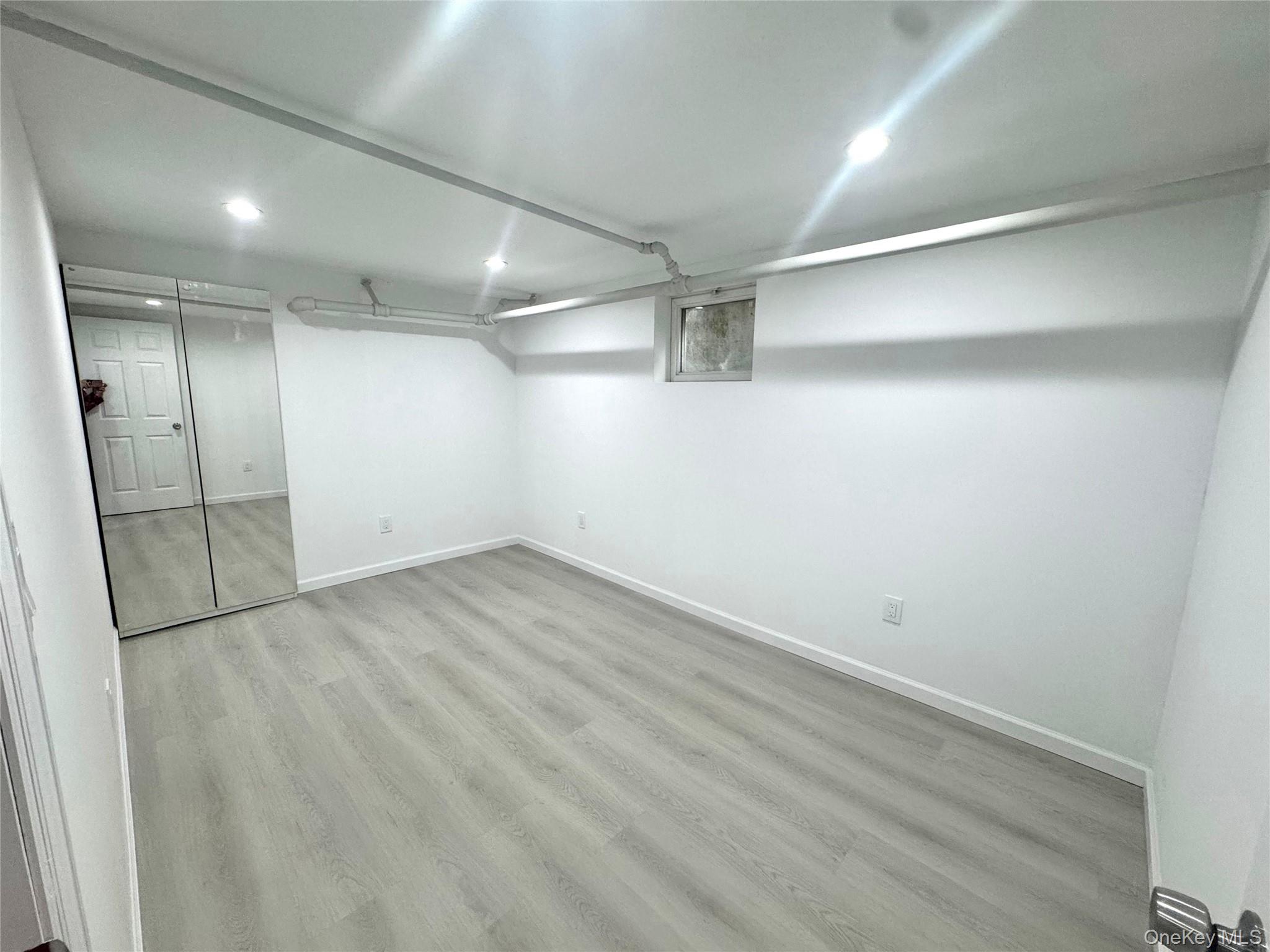 84 Surrey Lane, Hempstead, NY 11550