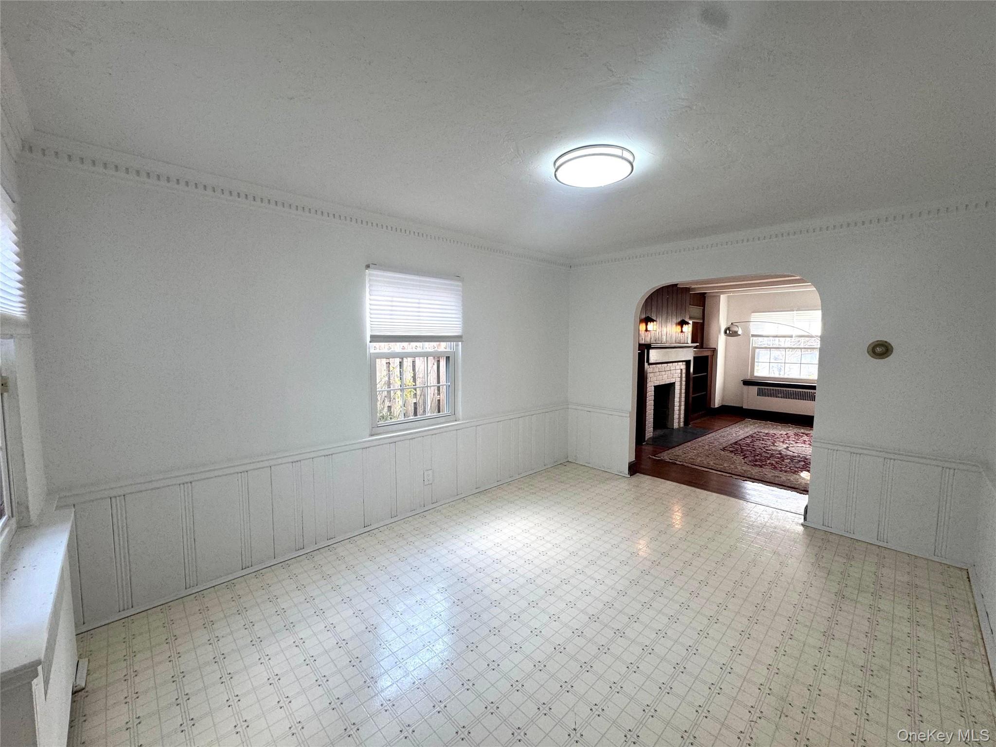 84 Surrey Lane, Hempstead, NY 11550