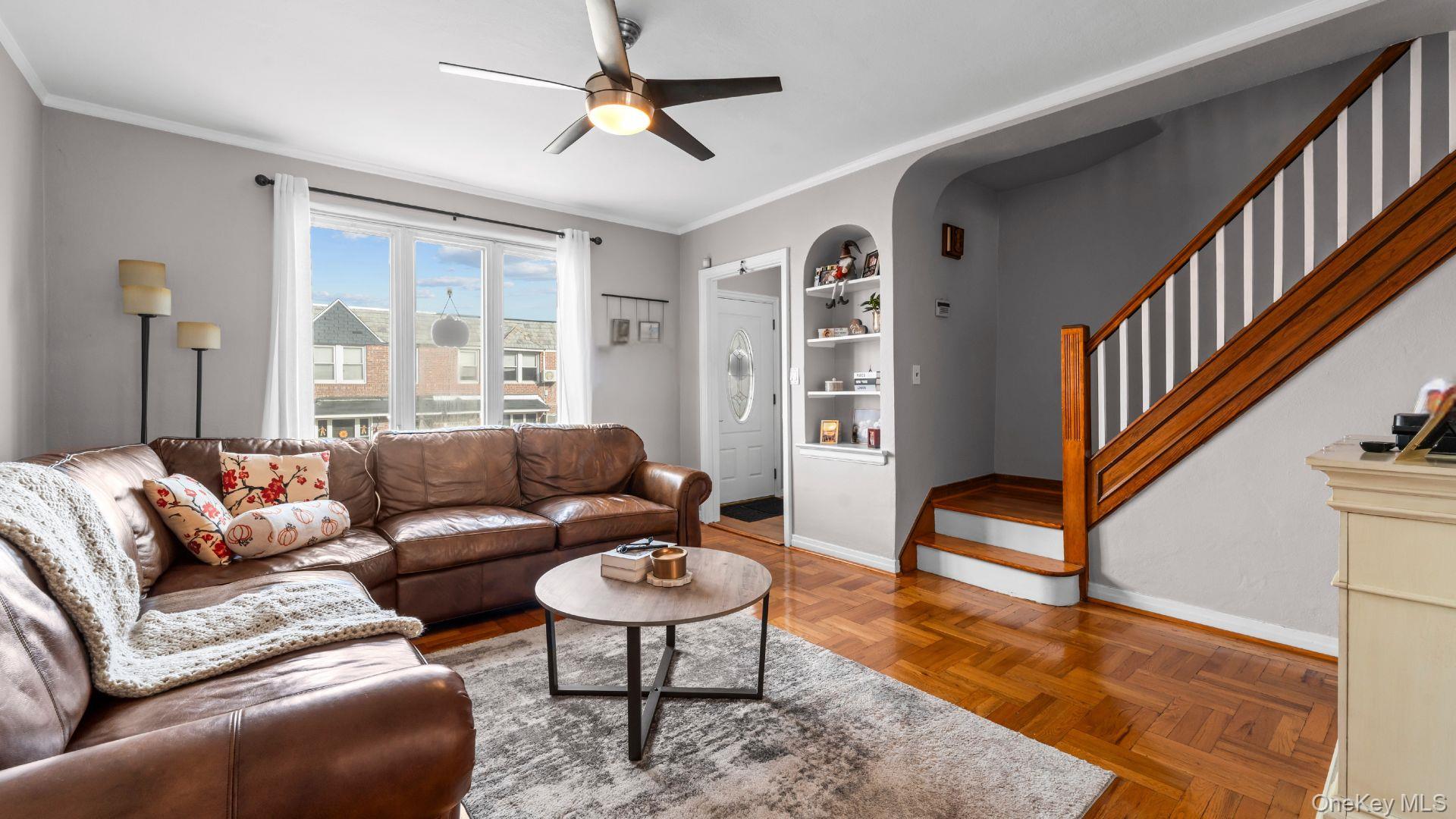 7338 52nd Road, Maspeth, NY 11378