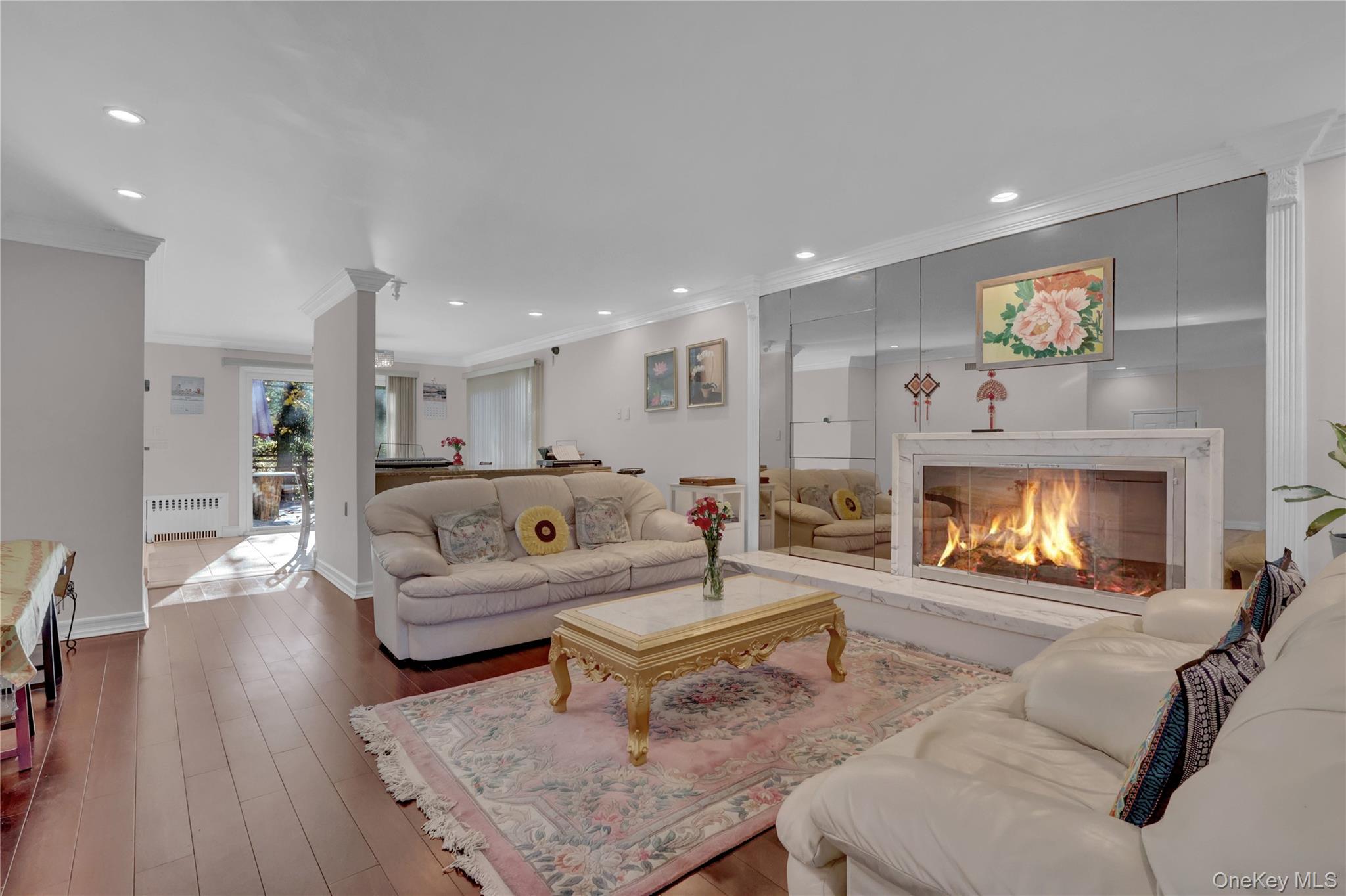 165 Tara Drive, Roslyn, NY 11576