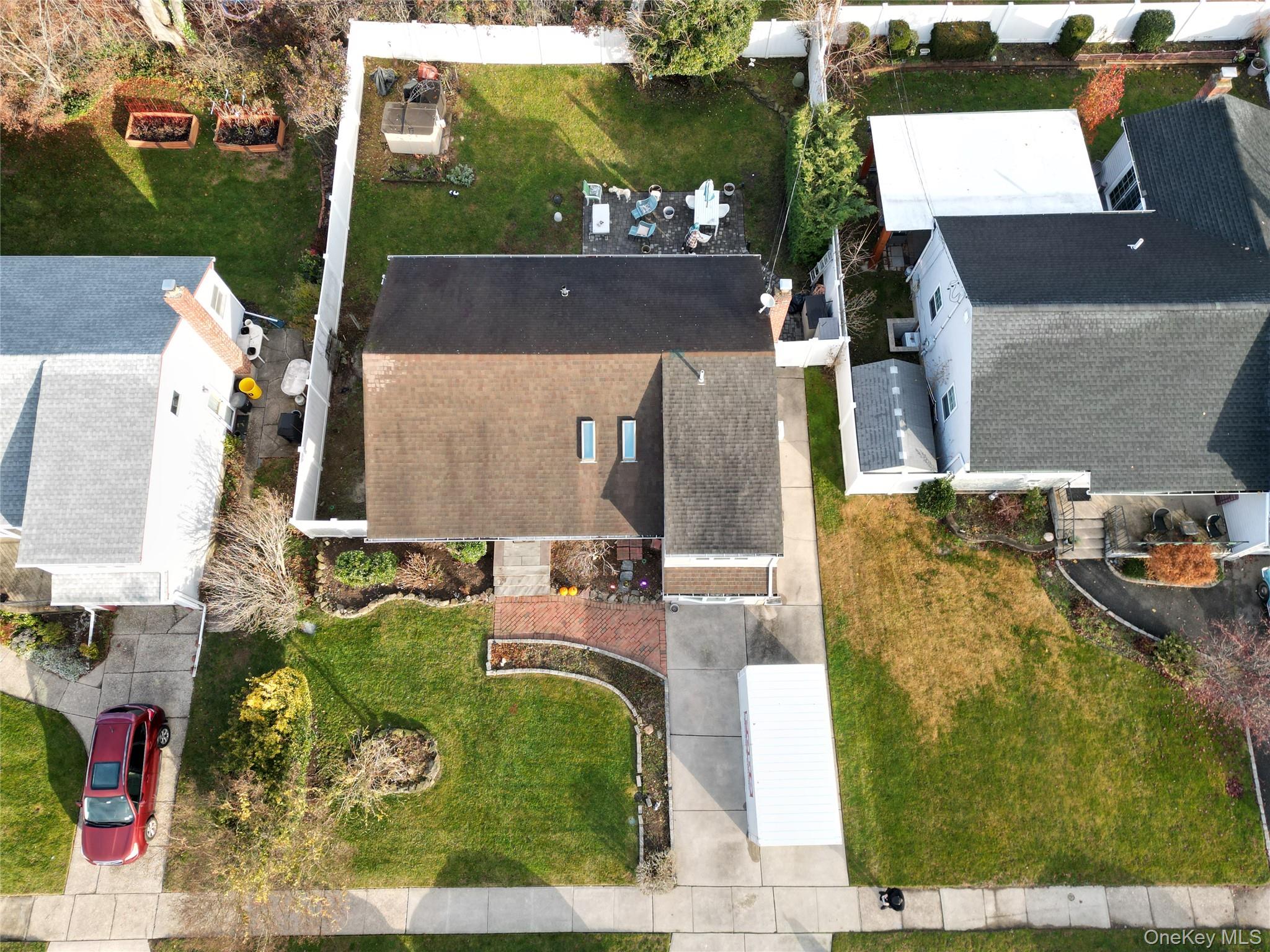 48 Elliot Drive, Hicksville, NY 11801