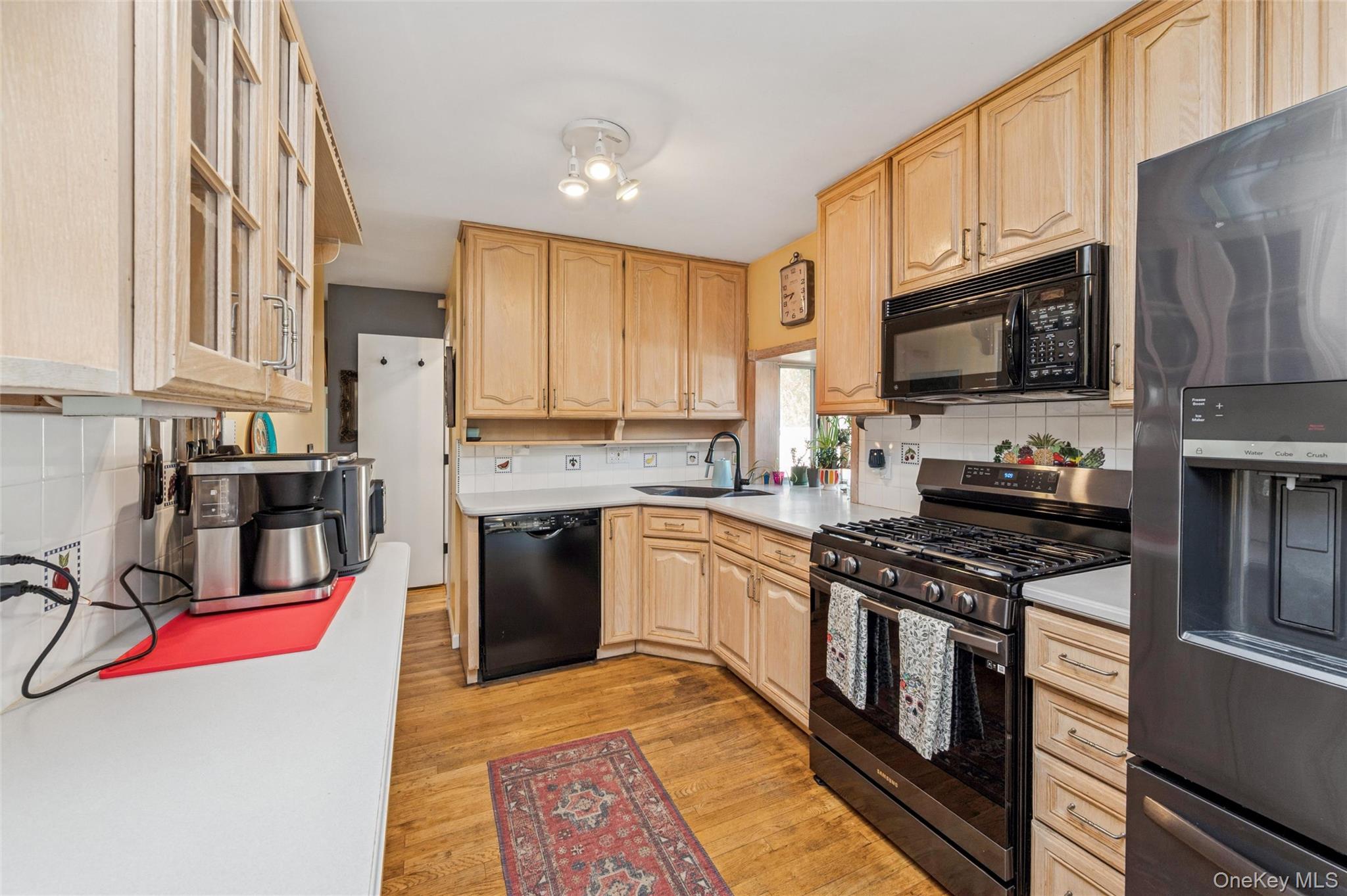 48 Elliot Drive, Hicksville, NY 11801