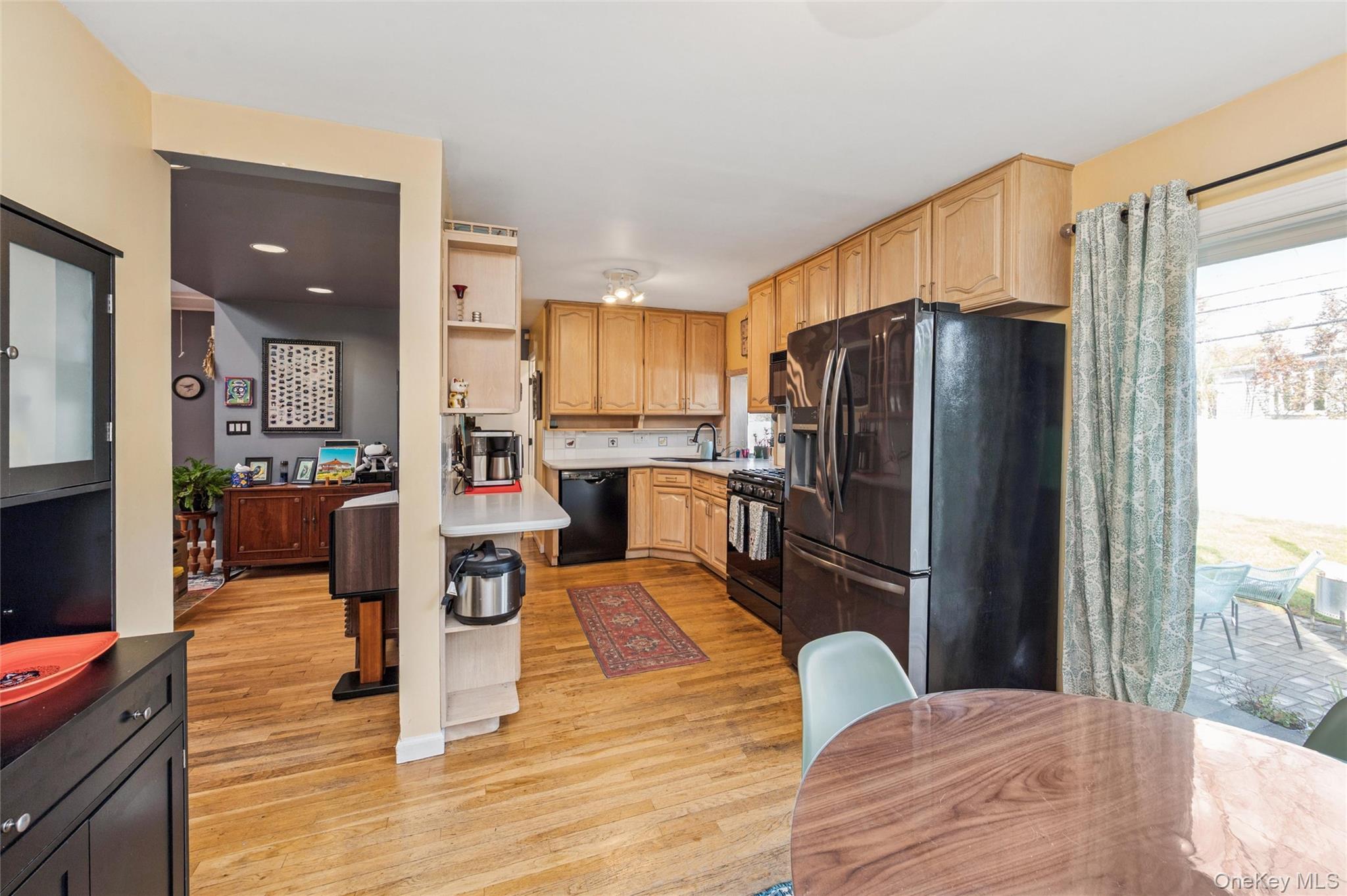 48 Elliot Drive, Hicksville, NY 11801