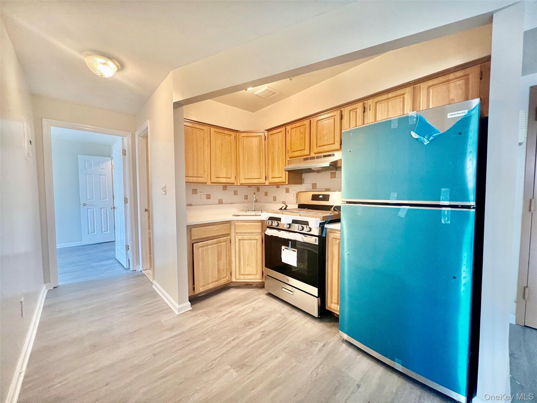 9421 Alstyne Avenue # 2D, Elmhurst, NY 11373