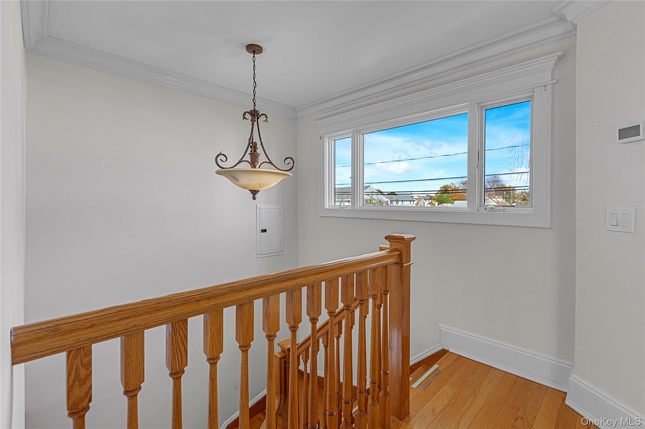 803 S 7th Street, Lindenhurst, NY 11757