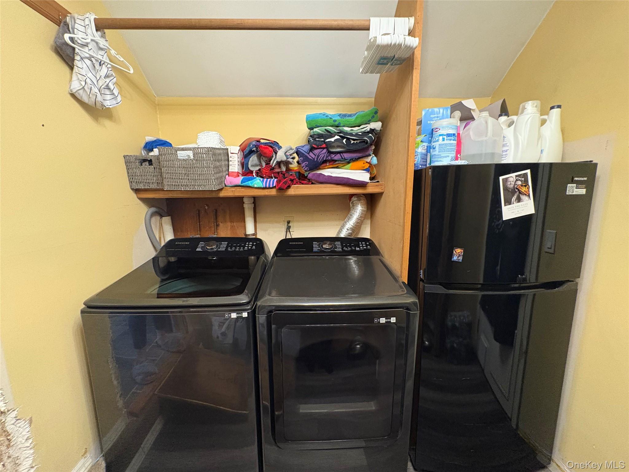 40 Alton Road, Babylon, NY 11702