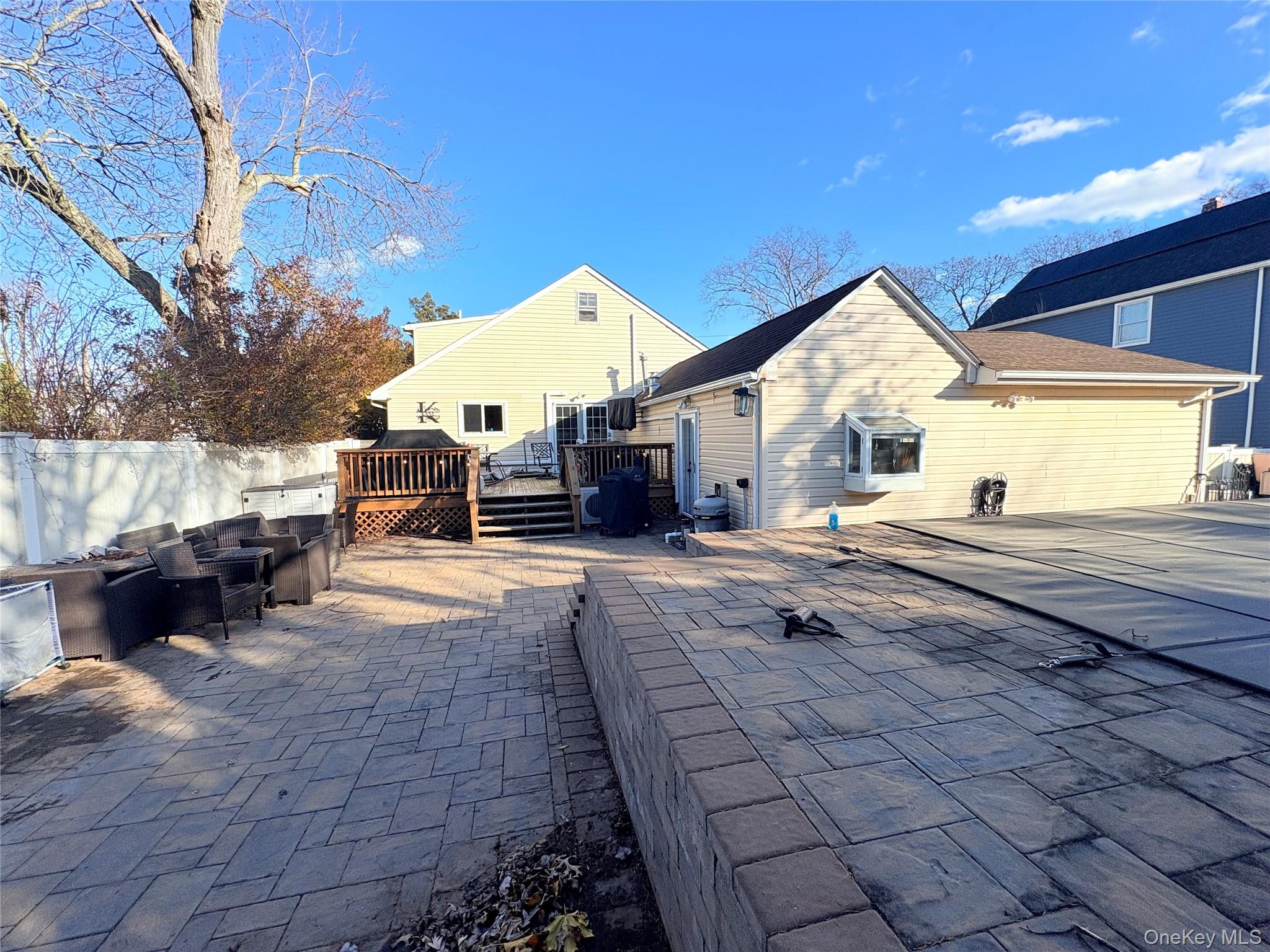 40 Alton Road, Babylon, NY 11702