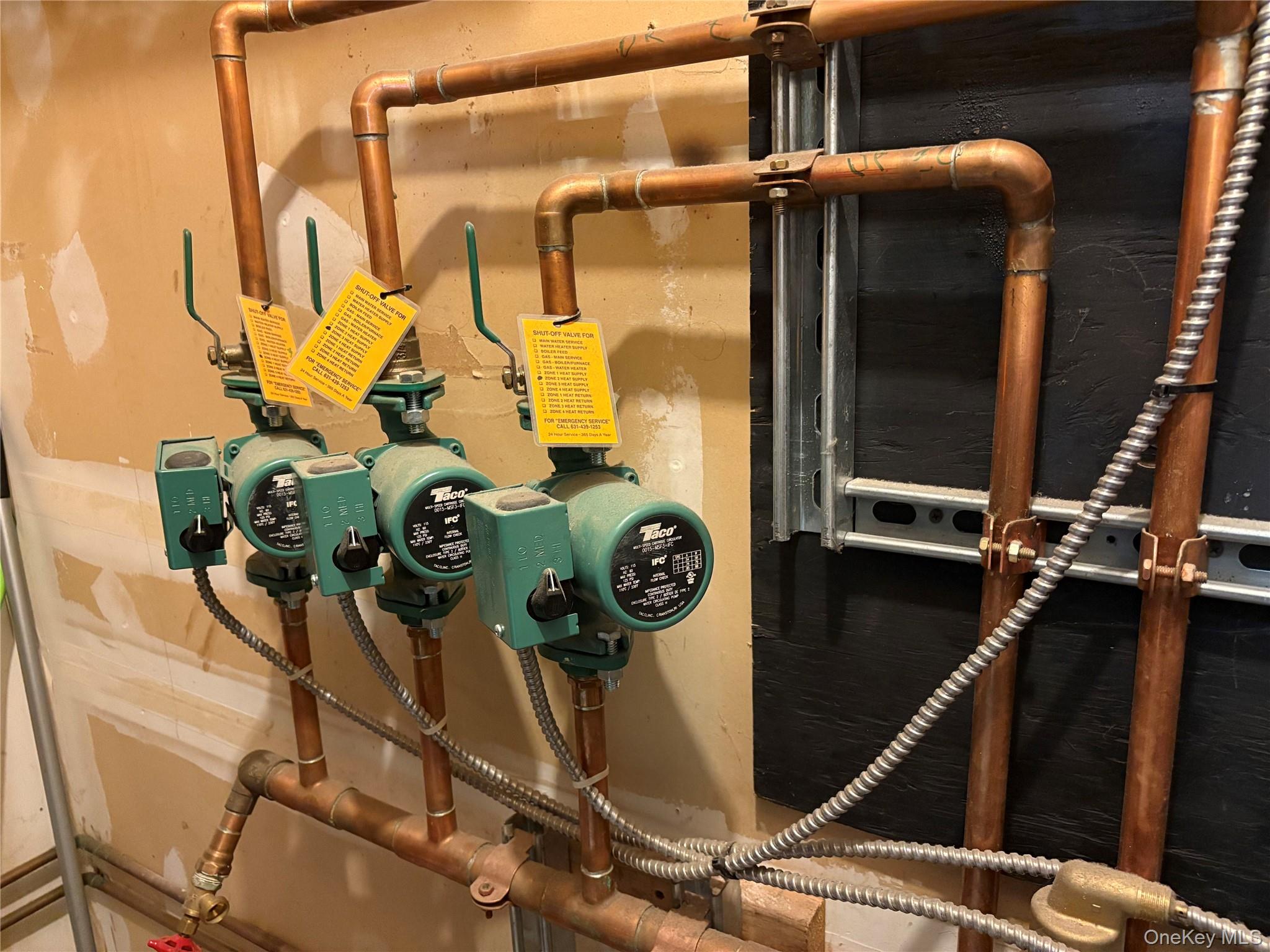 40 Alton Road, Babylon, NY 11702