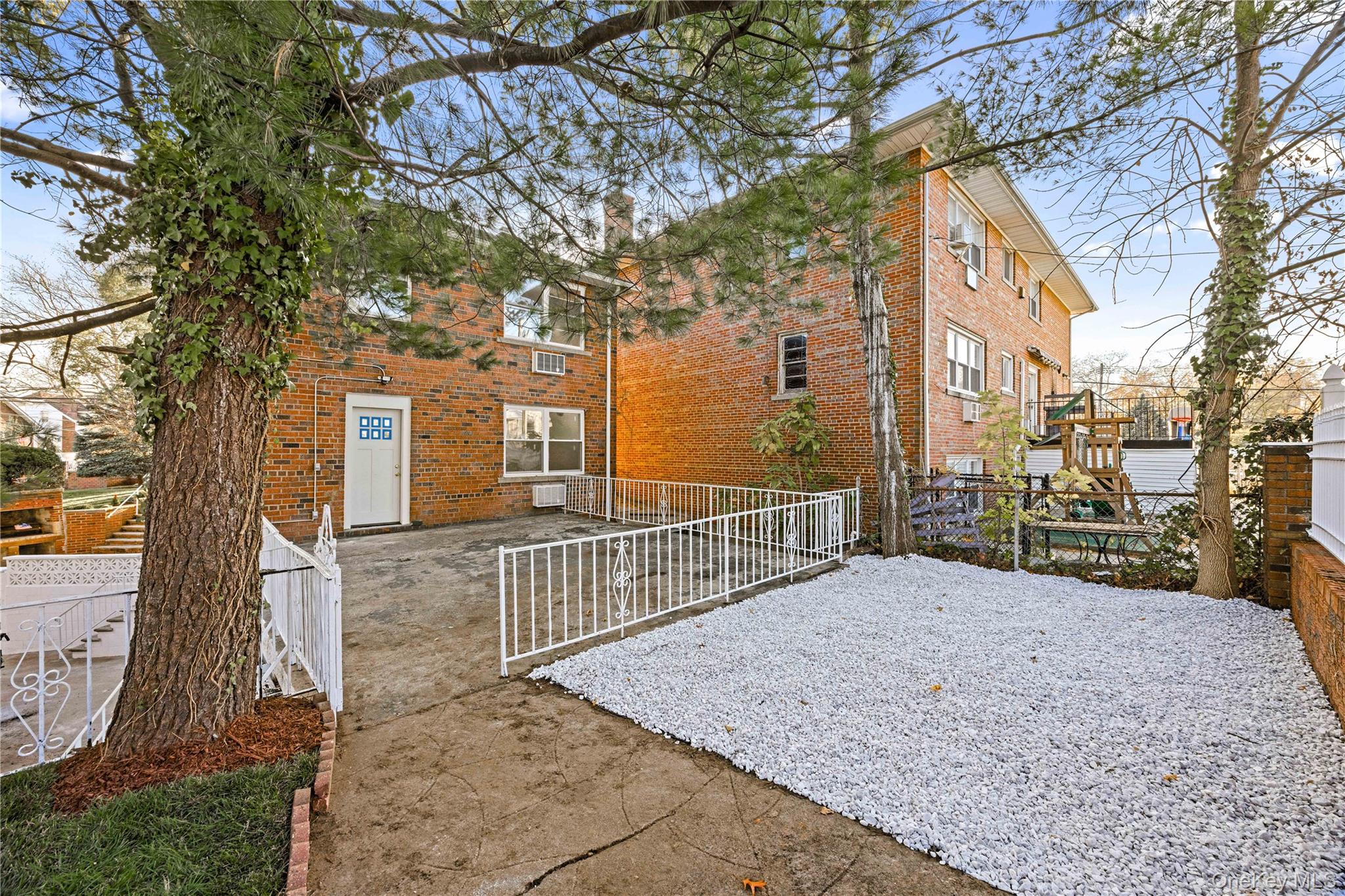 3135 Spencer Drive, Bronx, NY 10465