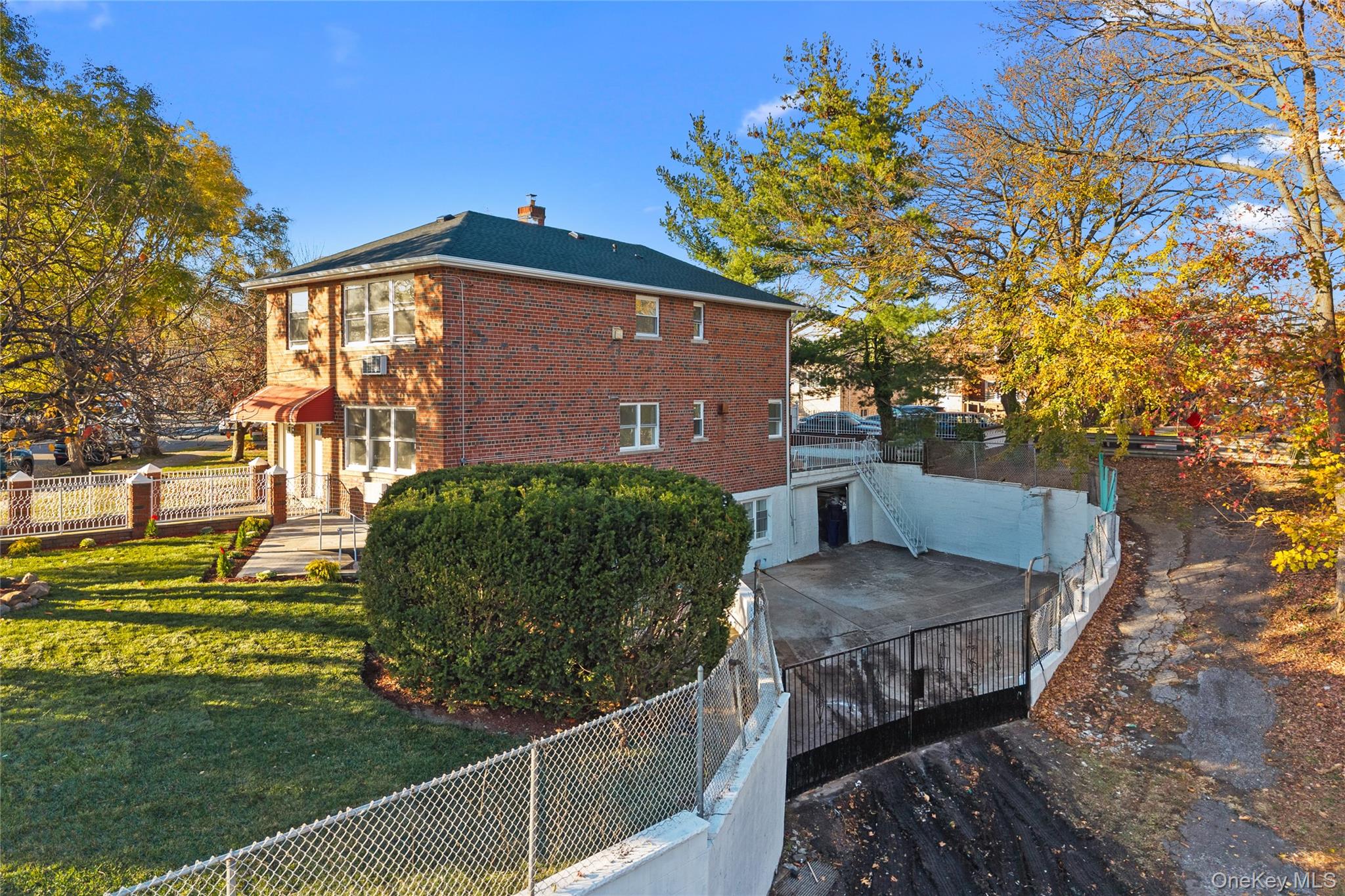 3135 Spencer Drive, Bronx, NY 10465