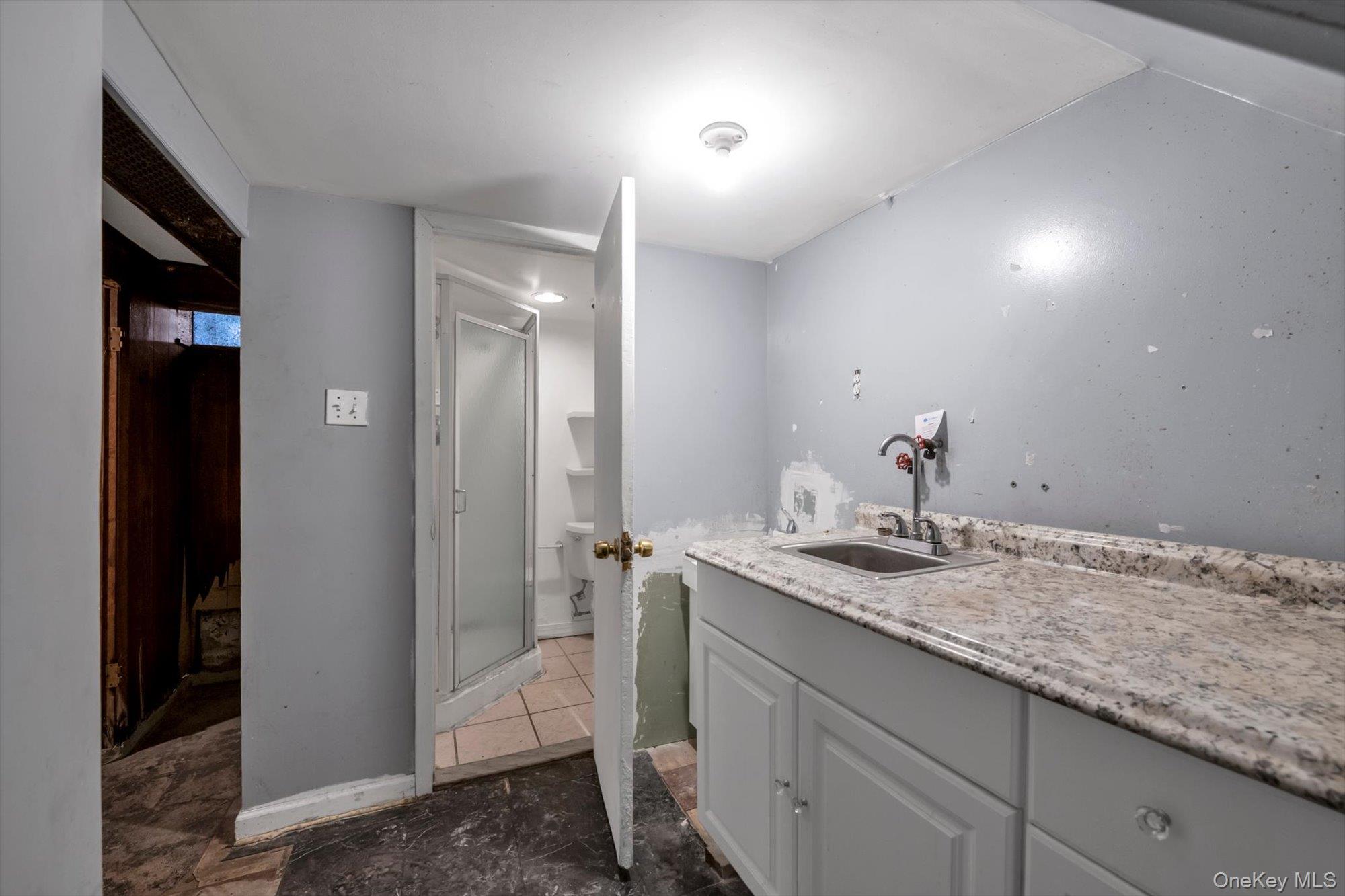 165-43 144th Terrace, Jamaica, NY 11434