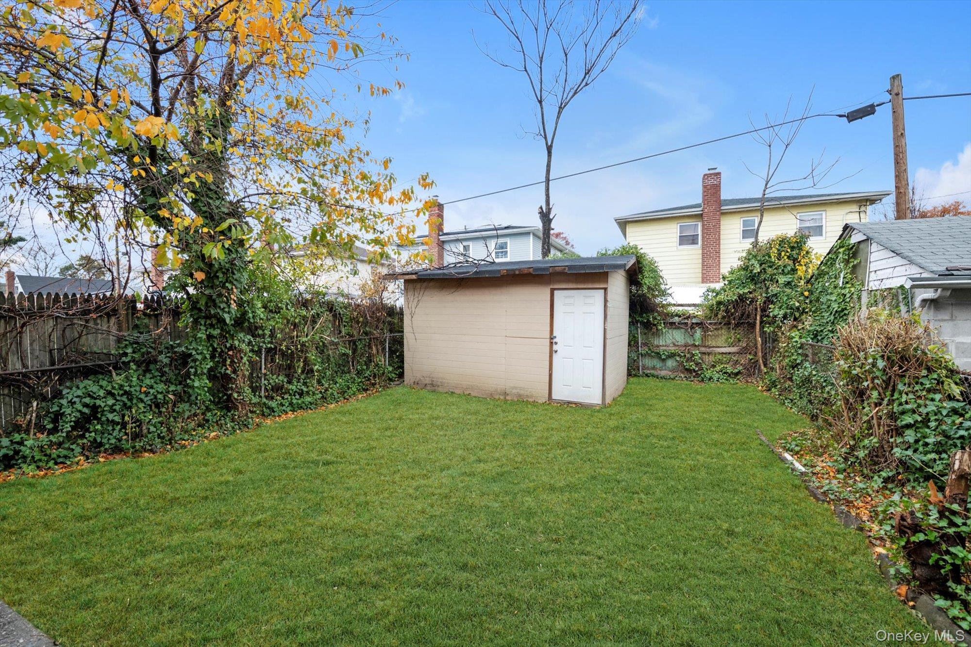 165-43 144th Terrace, Jamaica, NY 11434