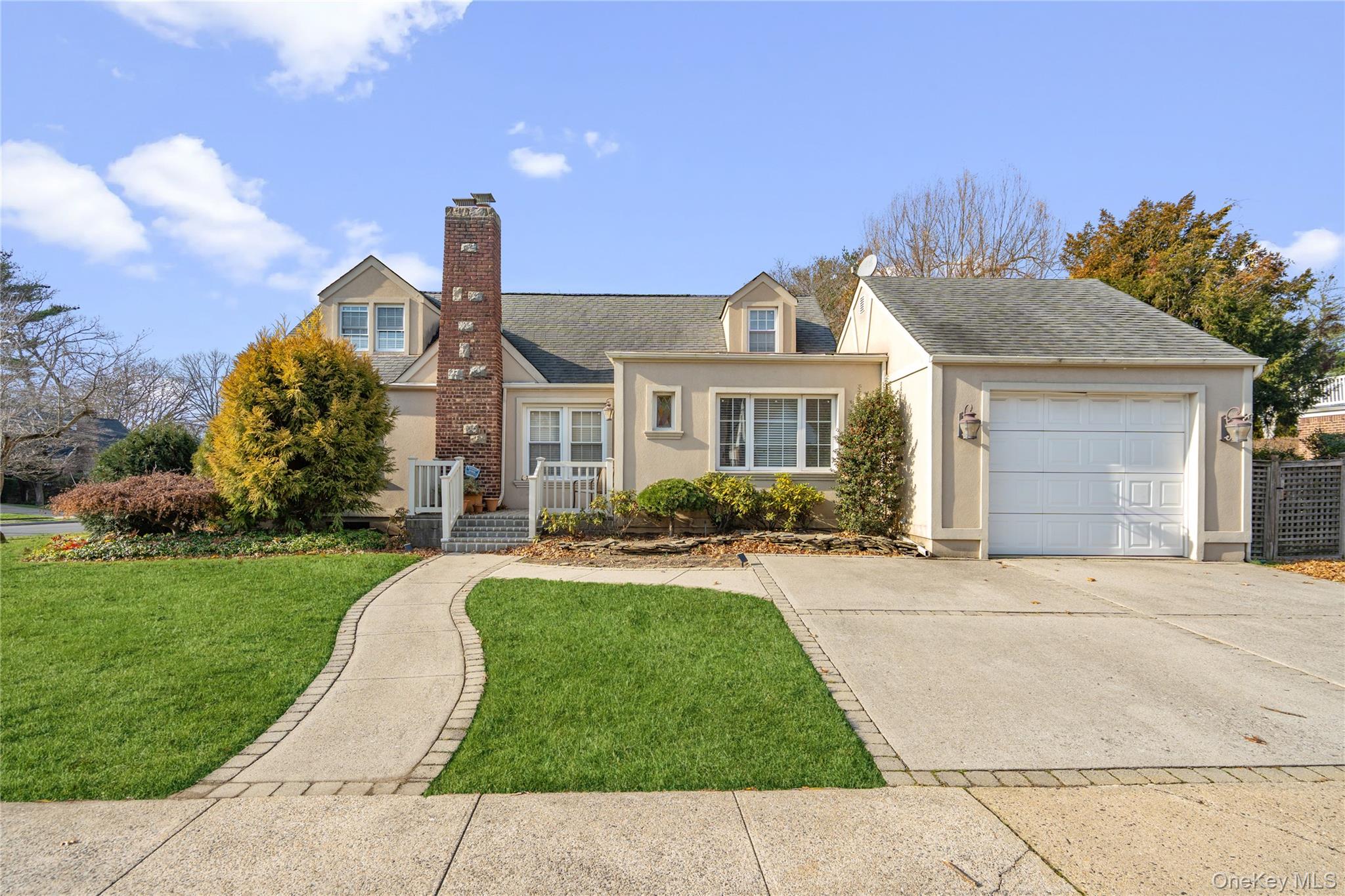 126 Oakland Avenue, West Hempstead, NY 11552