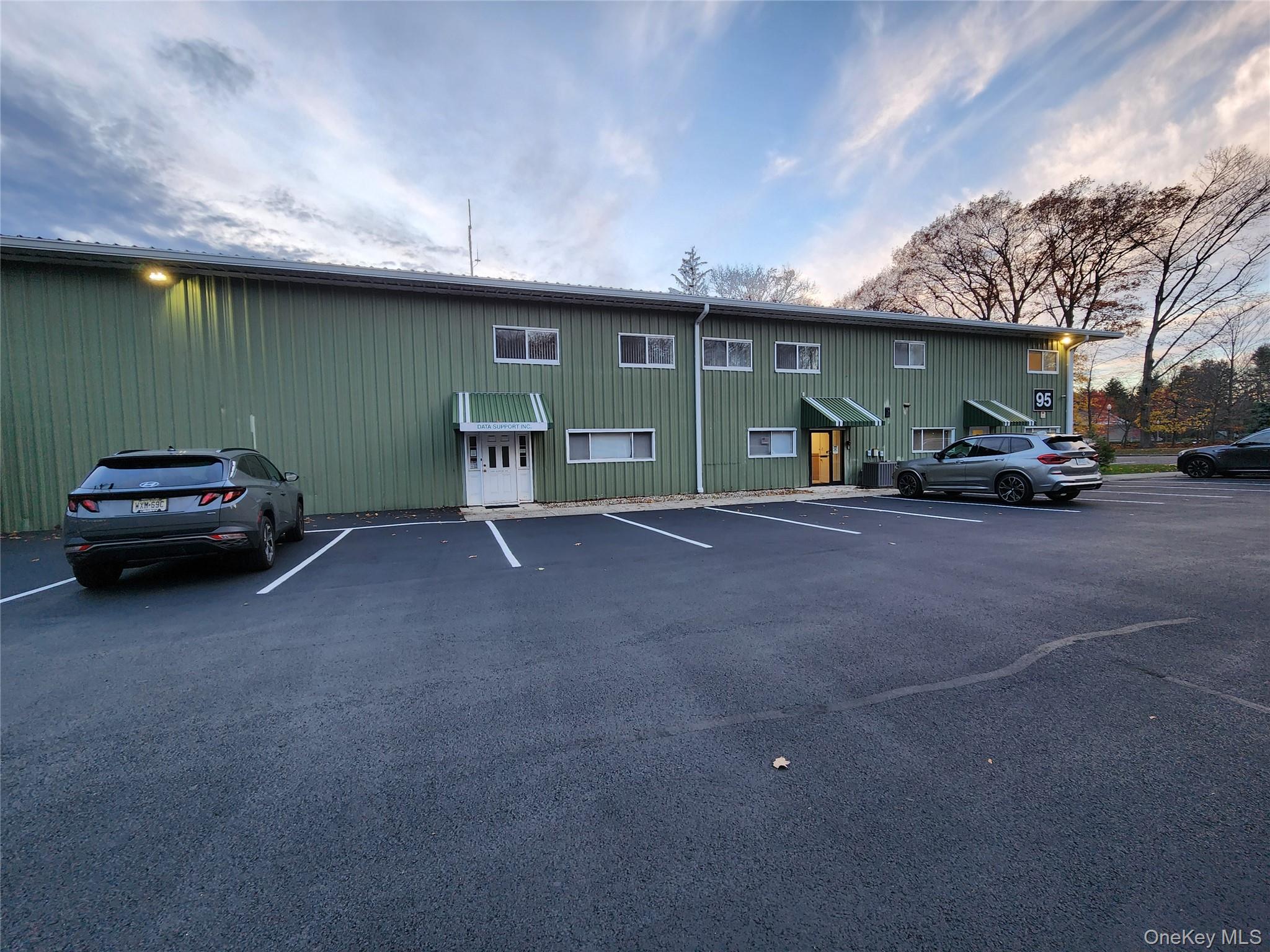 95 New Clarkstown Road # 203, Nanuet, NY 10954