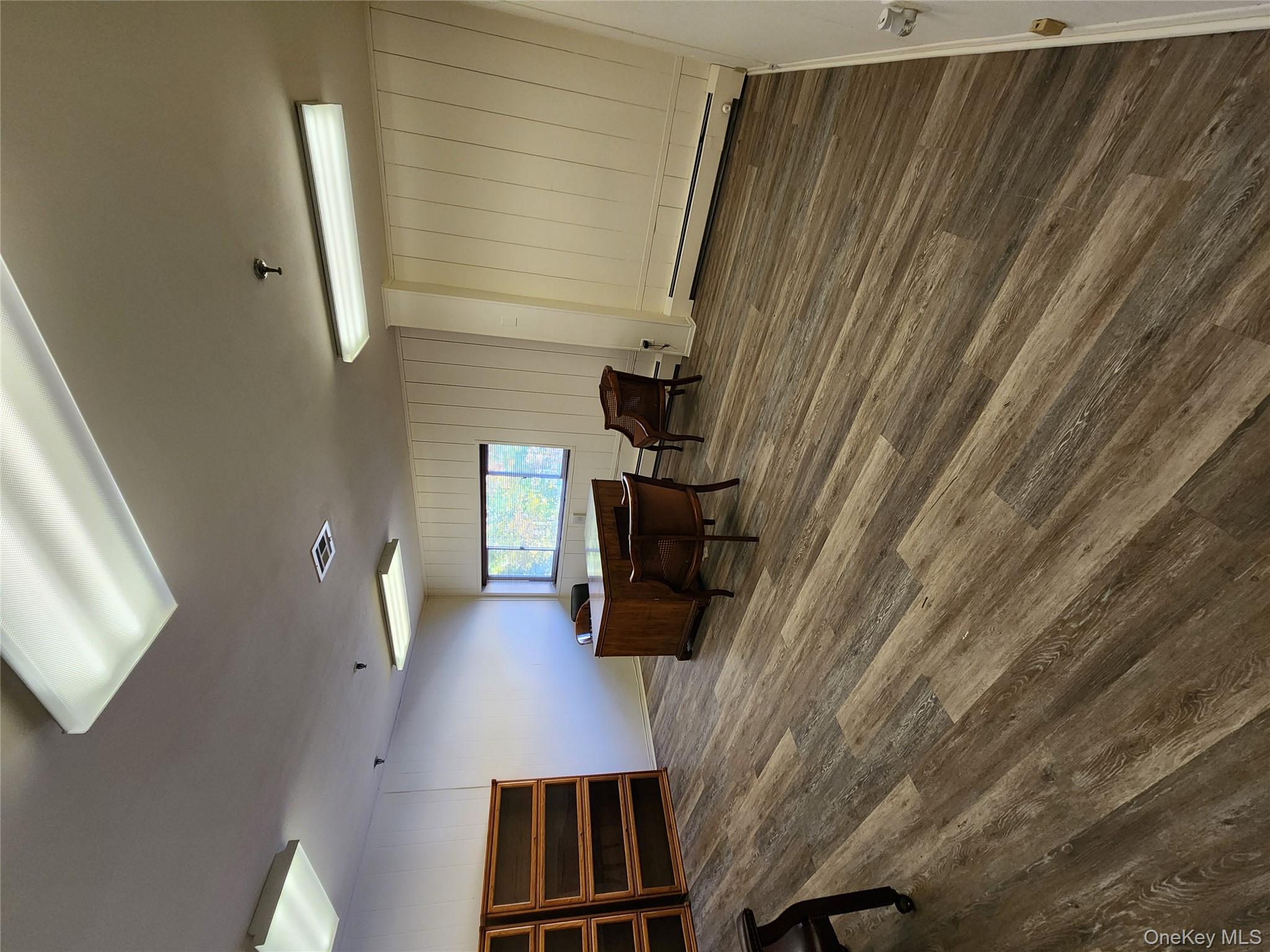 95 New Clarkstown Road # 203, Nanuet, NY 10954