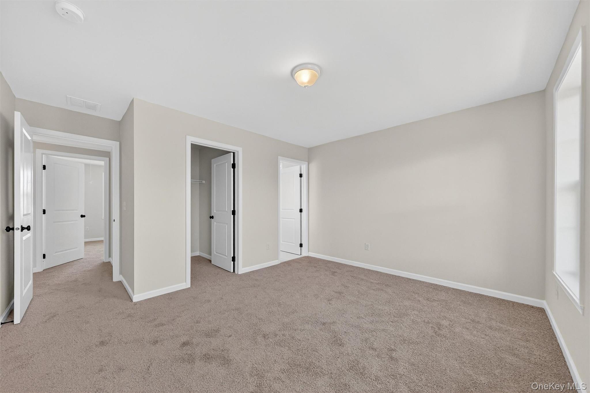 65 Fenton Way, Hopewell Junction, NY 12533