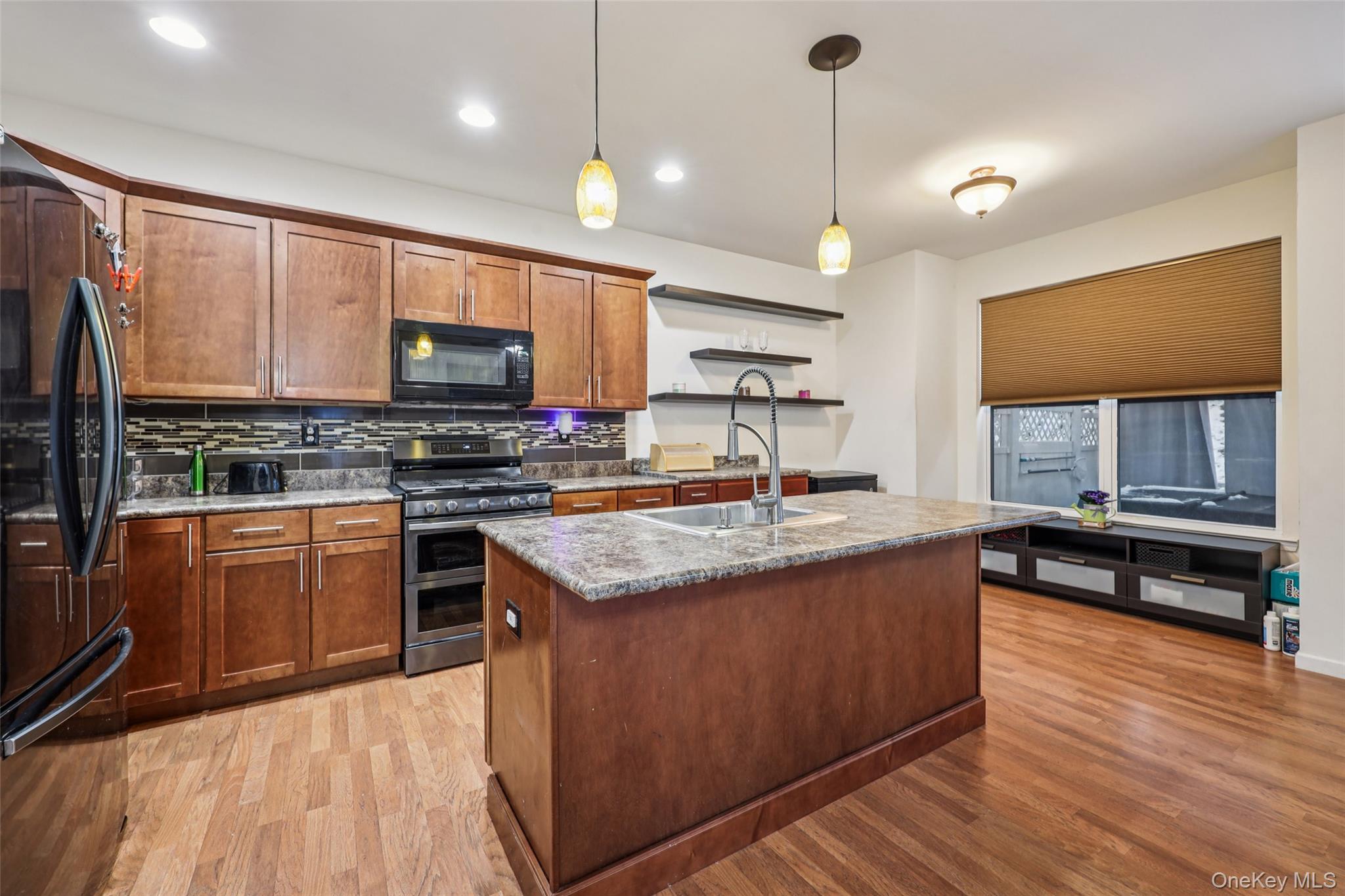 22 Rosecrest Court, Middletown, NY 10940