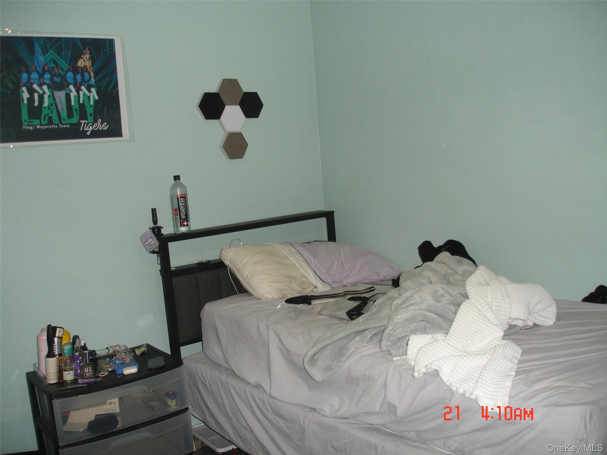 17 Stewart Avenue, Hempstead, NY 11550