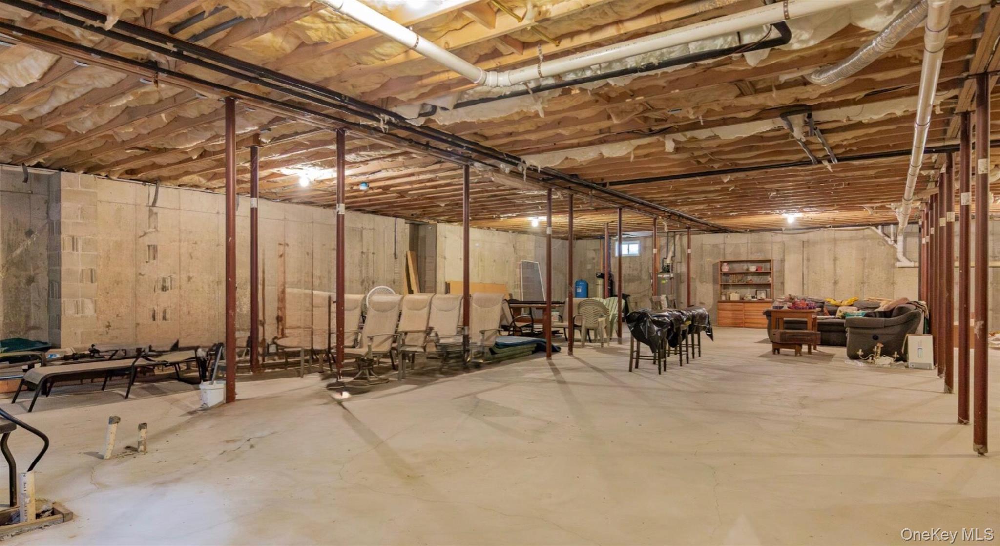 3 Sally's Path, East Hampton, NY 11937