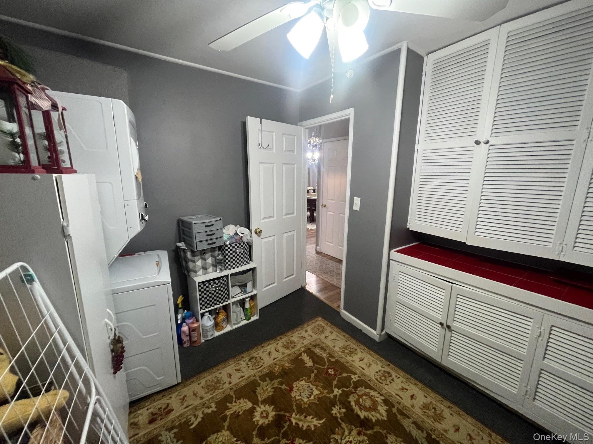 52 Mist Lane, Westbury, NY 11590