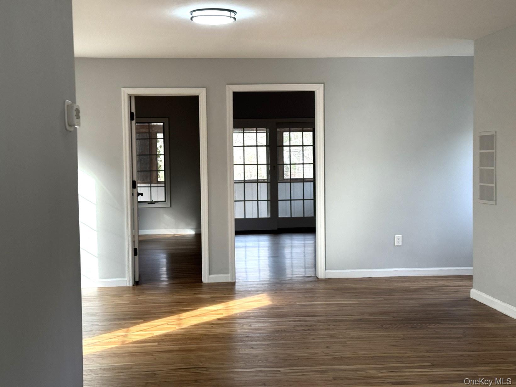 10 Woodland Lane, Huntington, NY 11743