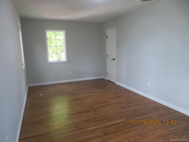 10 Woodland Lane, Huntington, NY 11743