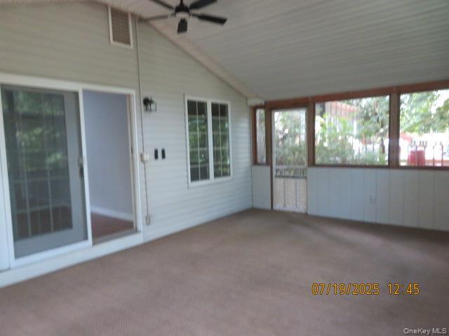 10 Woodland Lane, Huntington, NY 11743