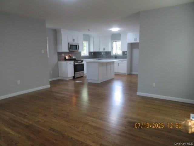 10 Woodland Lane, Huntington, NY 11743