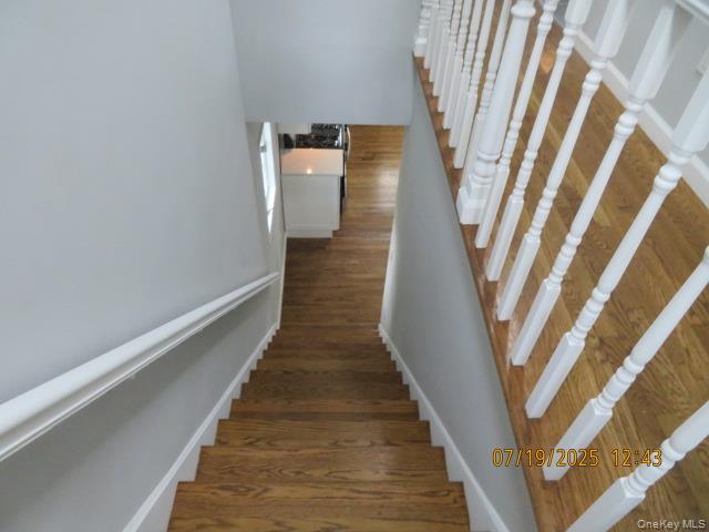 10 Woodland Lane, Huntington, NY 11743