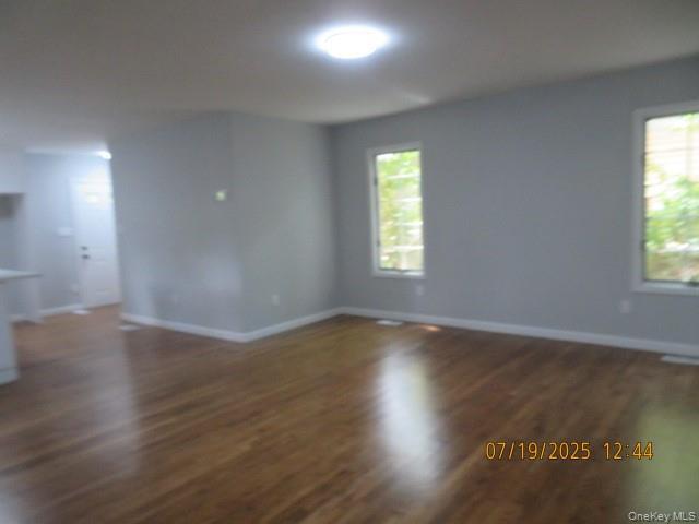 10 Woodland Lane, Huntington, NY 11743