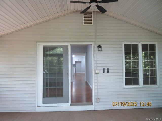 10 Woodland Lane, Huntington, NY 11743