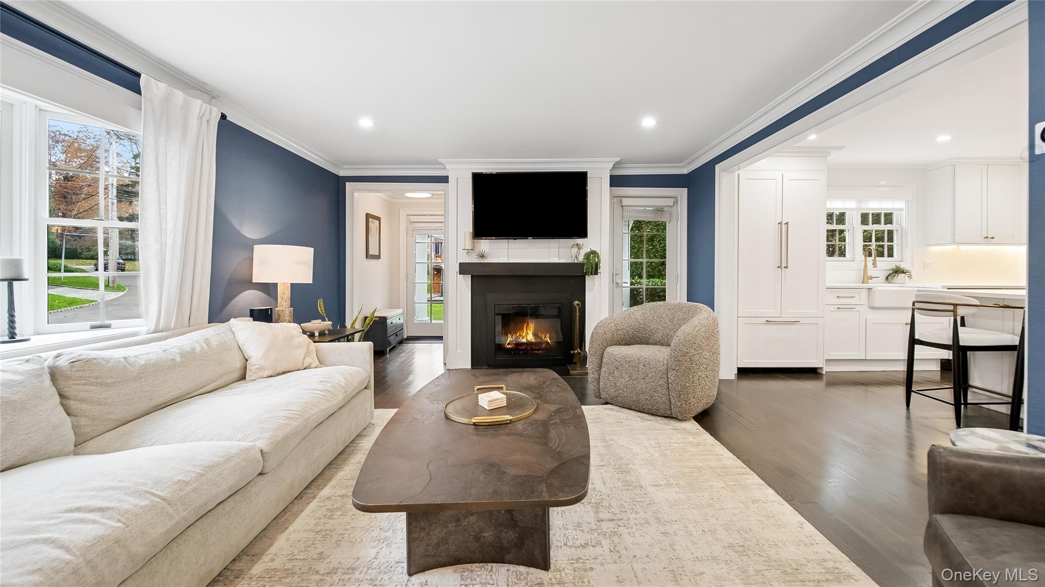 305 Nassau Avenue, Manhasset, NY 11030