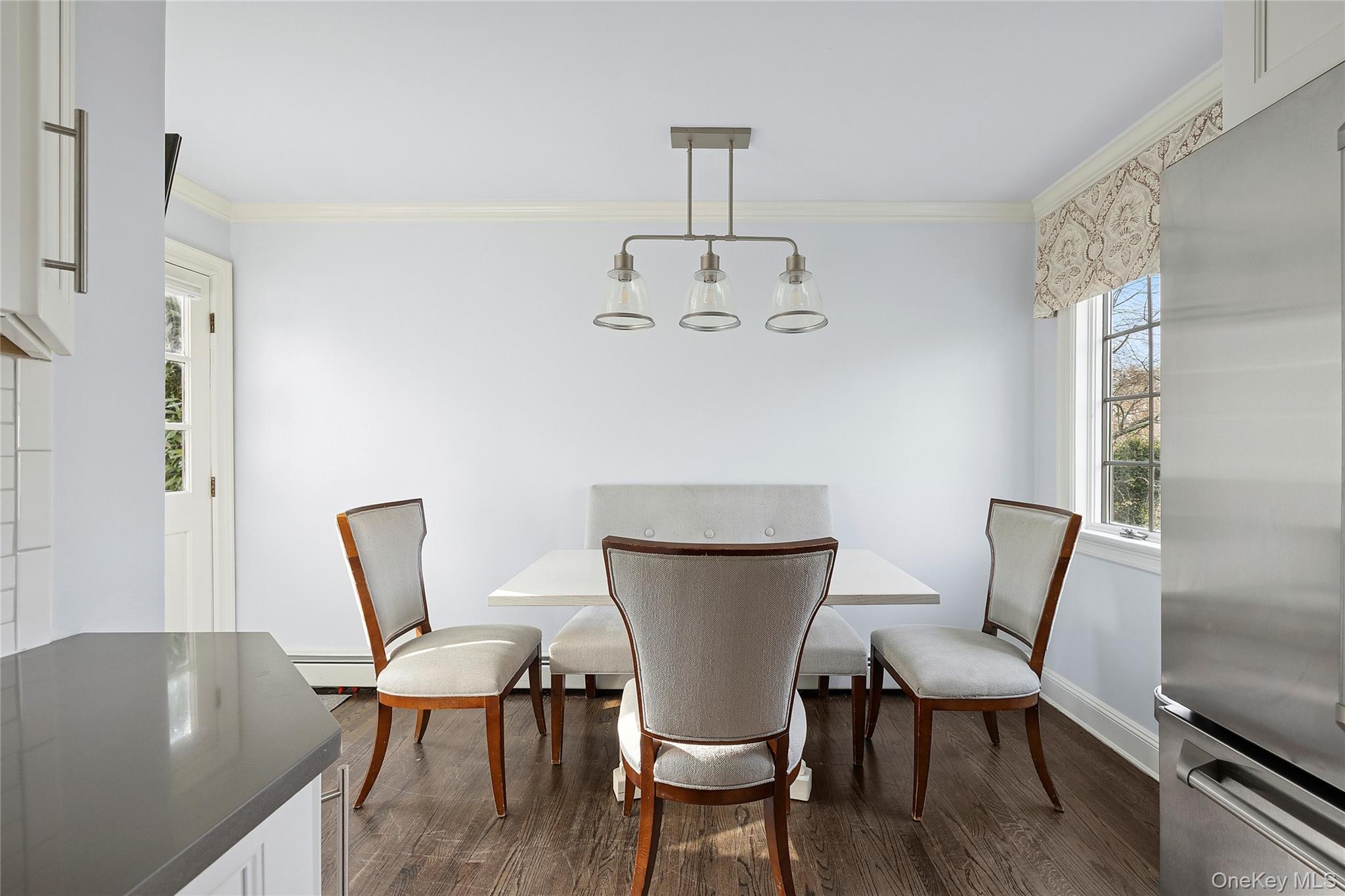 44 Old Ox Road, Manhasset, NY 11030