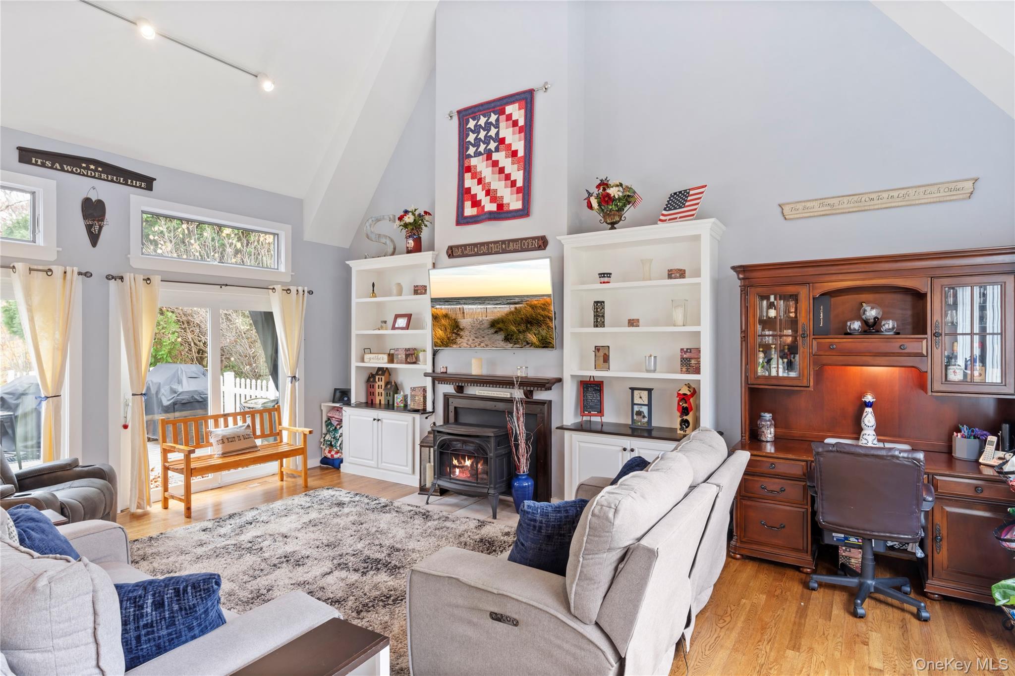 107 Spinney Road, East Quogue, NY 11942