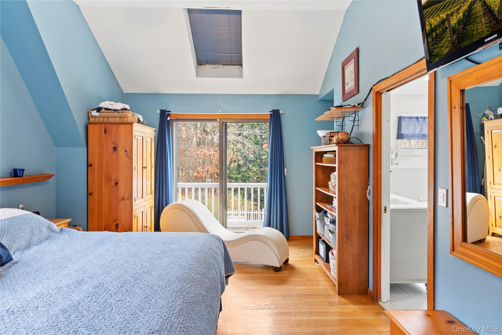 107 Spinney Road, East Quogue, NY 11942