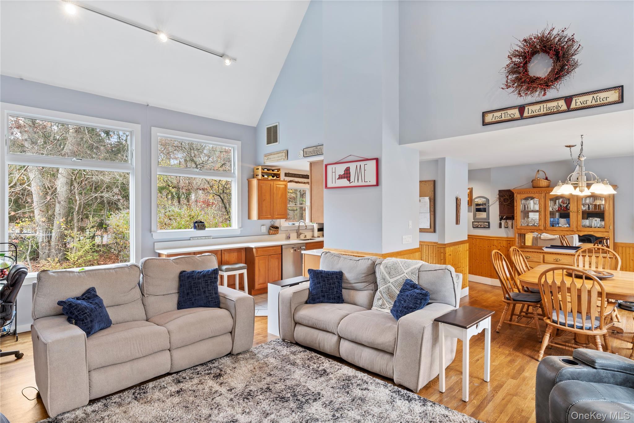 107 Spinney Road, East Quogue, NY 11942