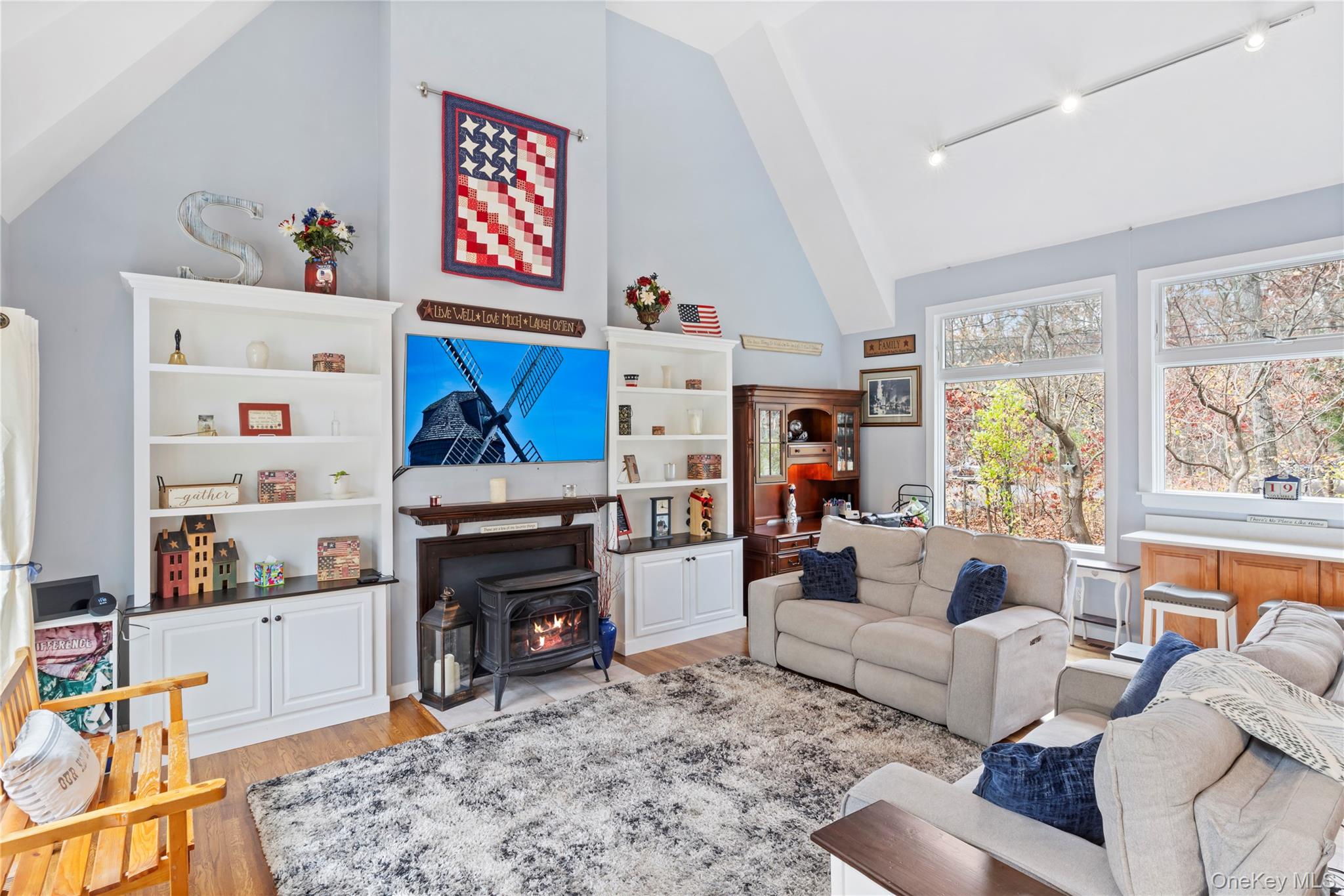 107 Spinney Road, East Quogue, NY 11942