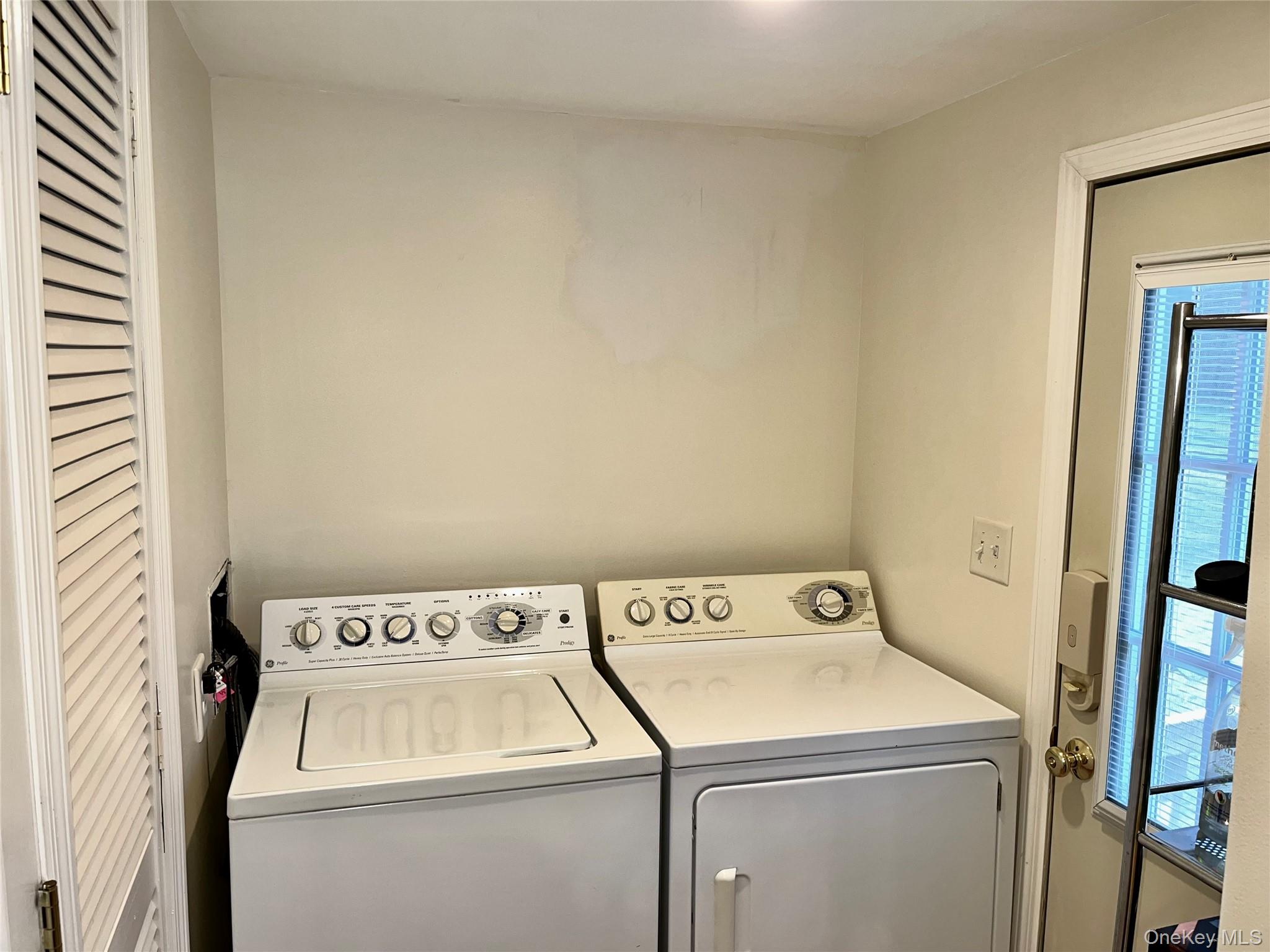 529 5th Ave, Middletown, NY 10941